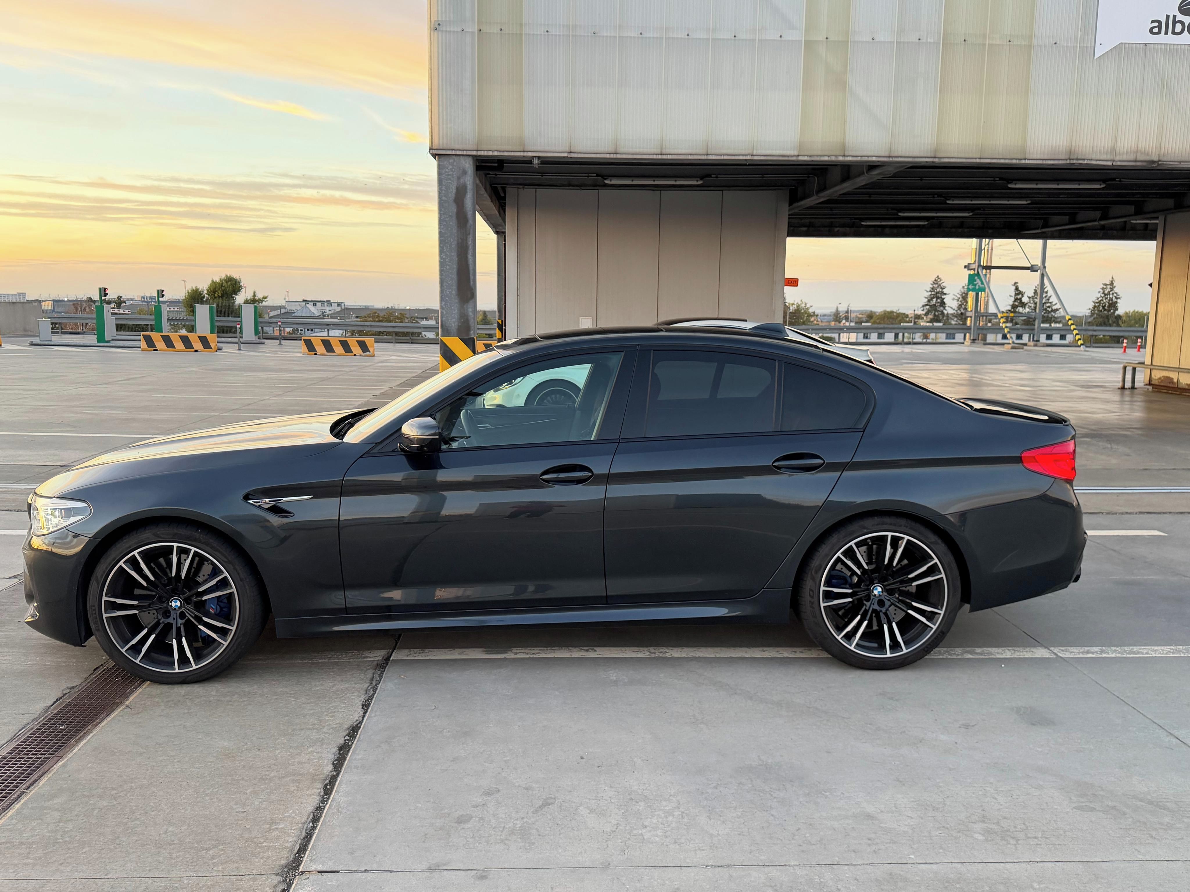 BMW M5, NEBOURANÉ , ZÁRUKA . - fotka 3