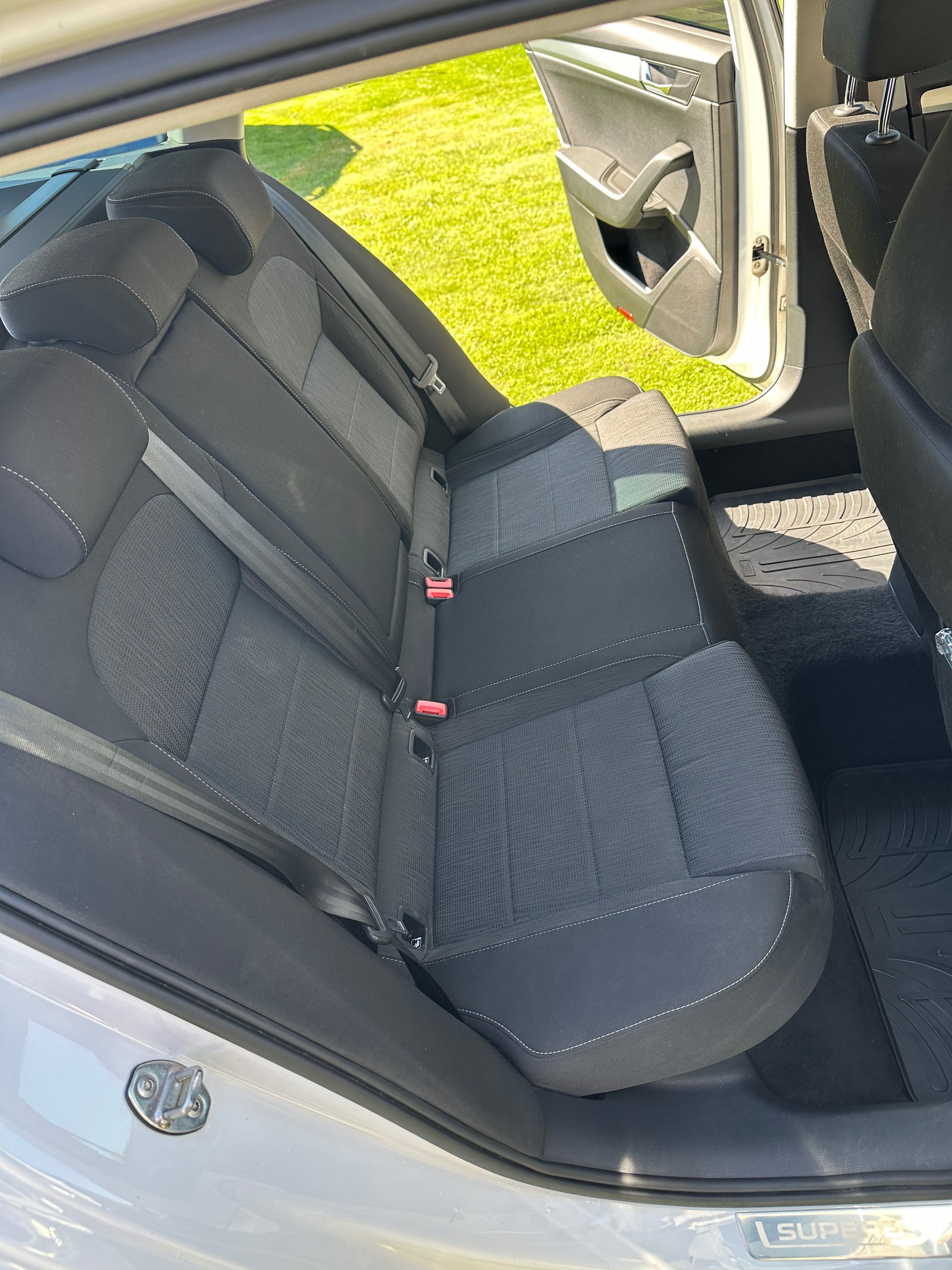 Škoda Superb, Škoda Superb 2.0 tdi 110kw - fotka 4