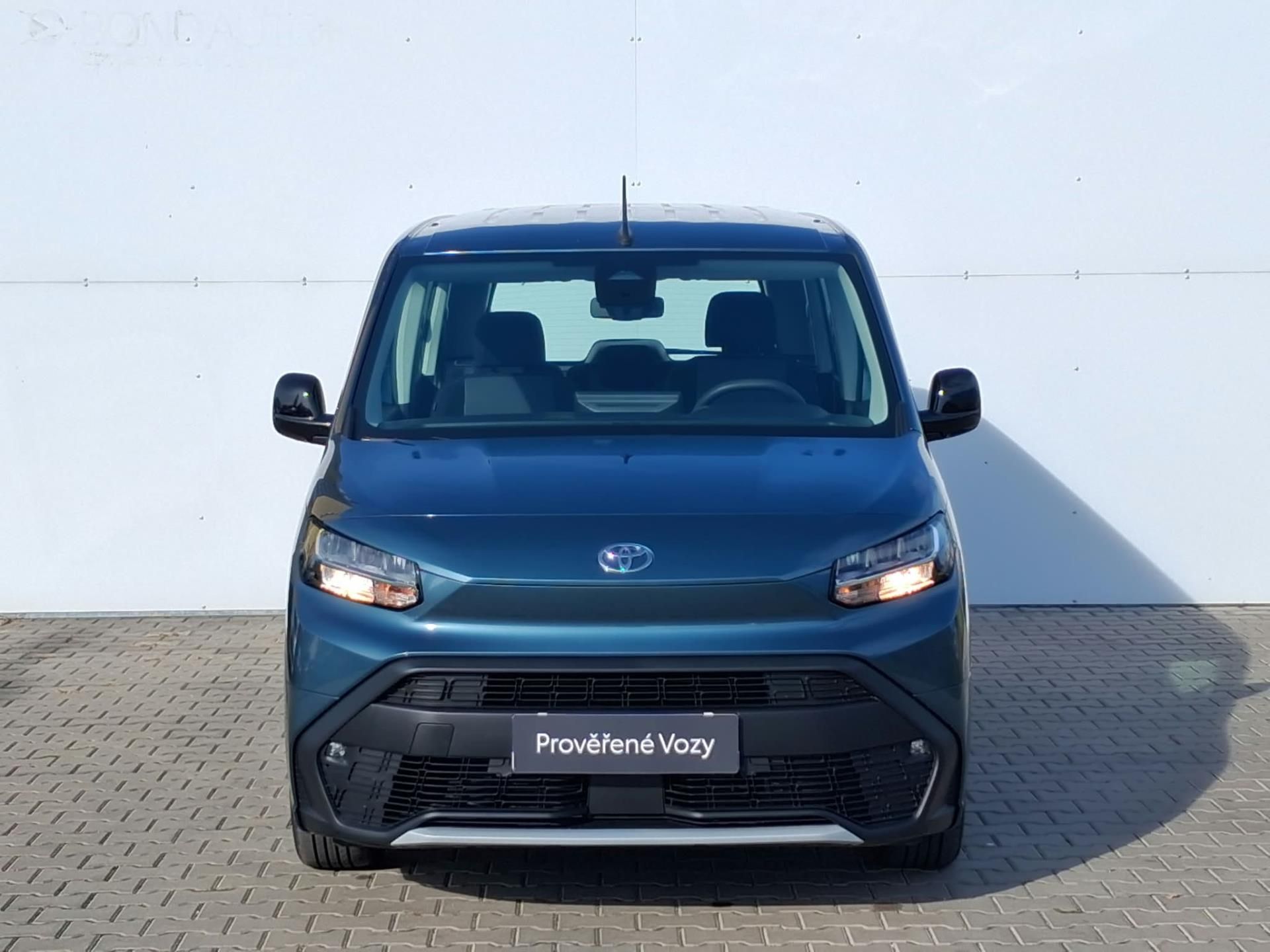 Toyota Proace City Verso, 1.5 D-4D Business Long AT - fotka 4
