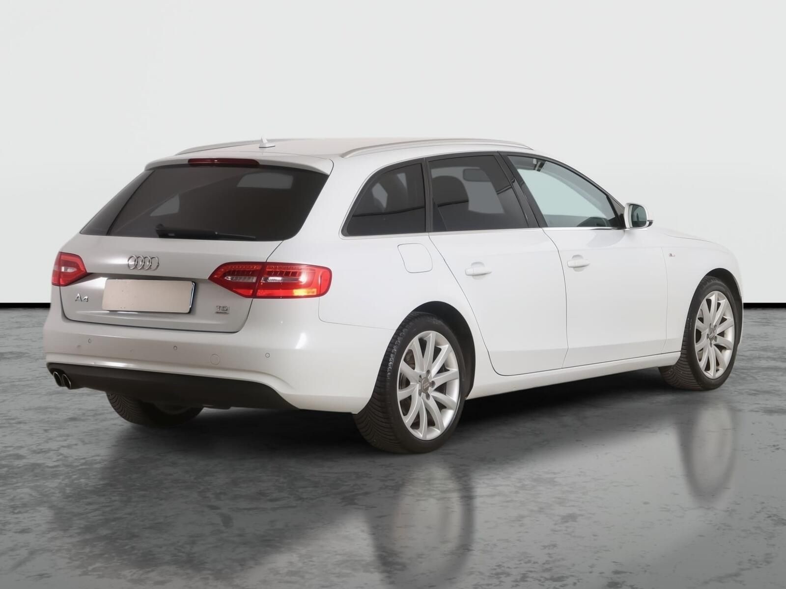 Audi A4, 2.0 TDI, S-Line, 4X4, Automat - fotka 5