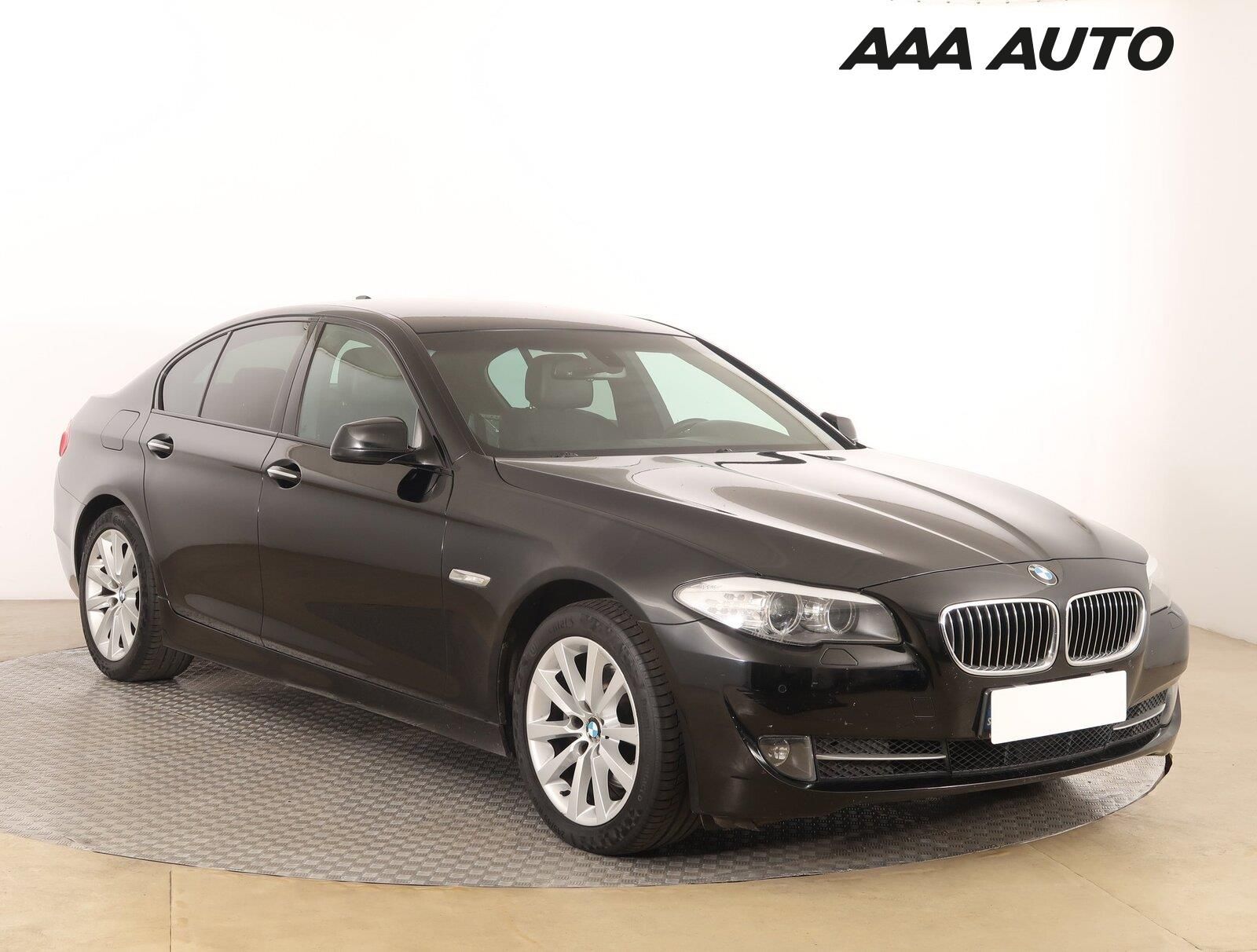 BMW Řada 5, 520d, Automat, Serv.kniha