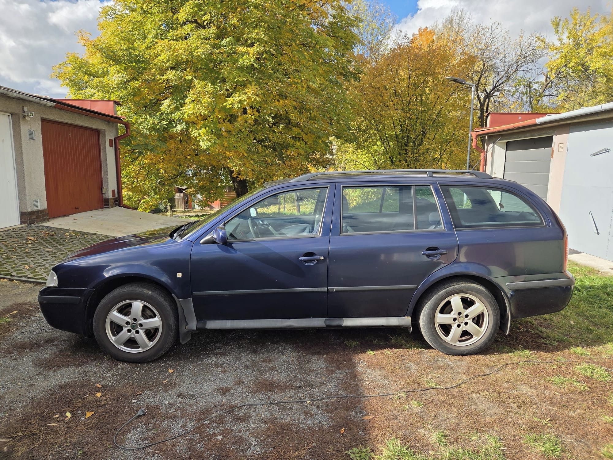 Škoda Octavia, Škoda Octavia Combi - fotka 2