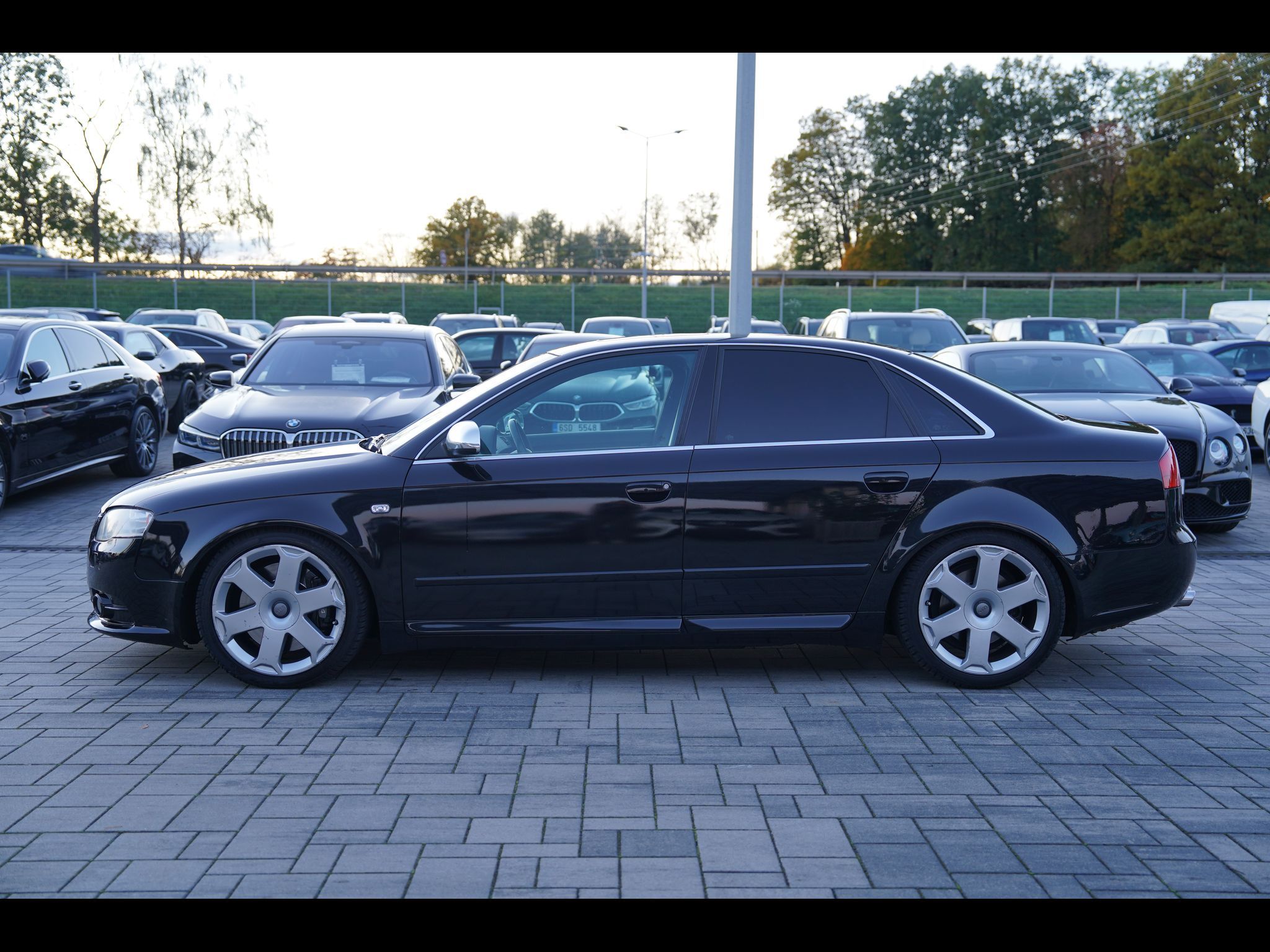 Audi S4, Audi S4 B7 V8 253kW/BOSE - fotka 3