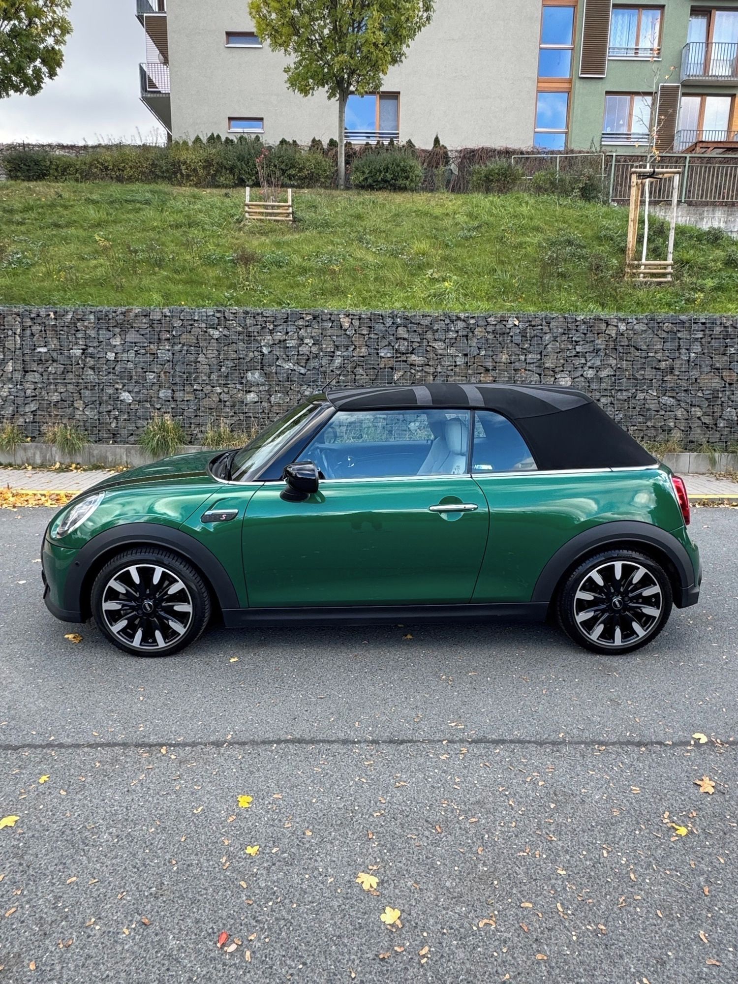 Mini Cooper S, Mini Cooper Cabrio S - fotka 2
