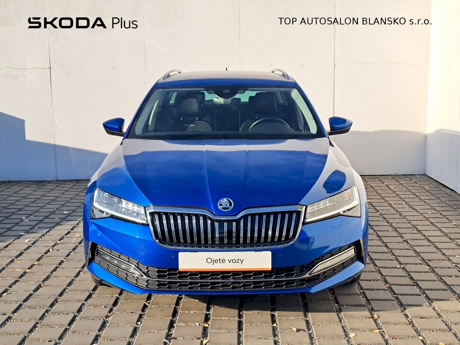 Škoda Superb, 2,0TSI 200kW 4x4 DSG L&K - fotka 4