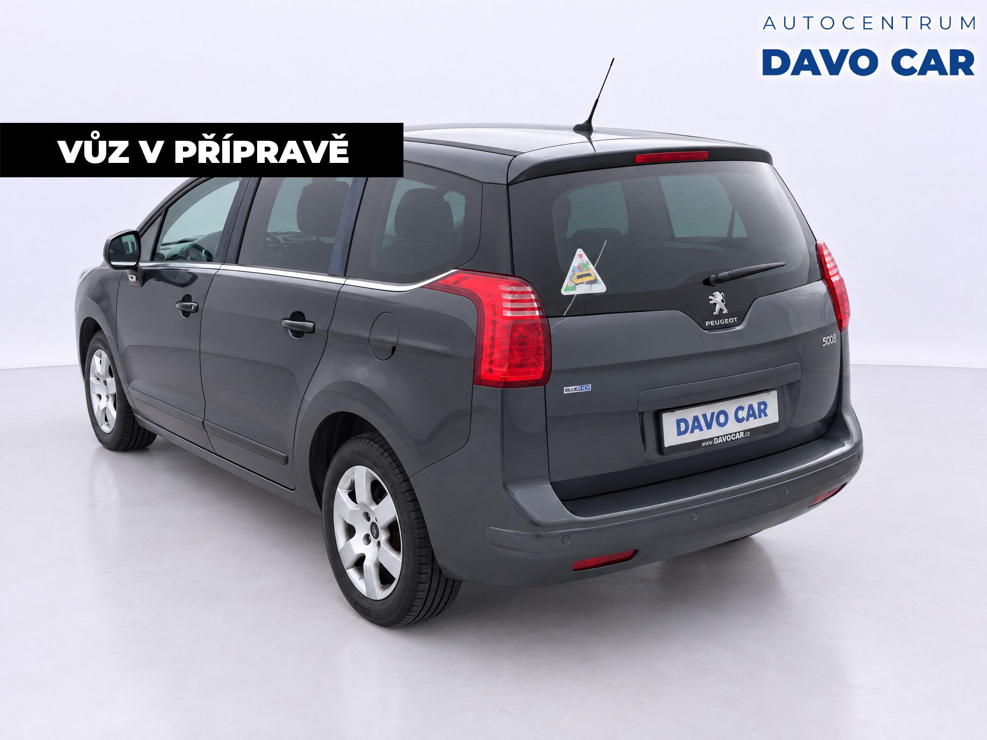 Peugeot 5008, 1,6 HDI 120k CZ Allure 7-Míst - fotka 4