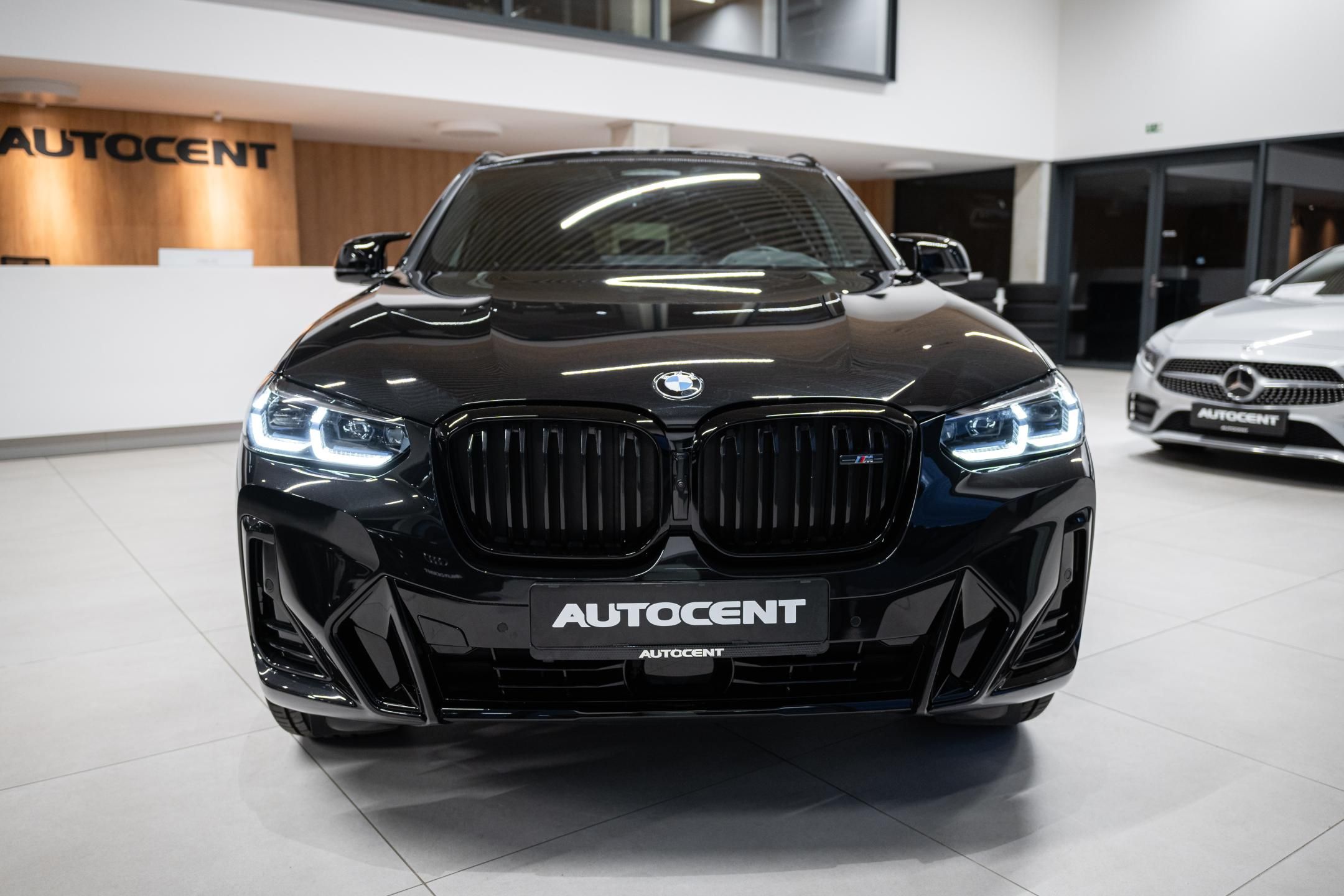 BMW X4, M40D 4x4 LASER NEZAVISLÉ TAŽNÉ - fotka 2