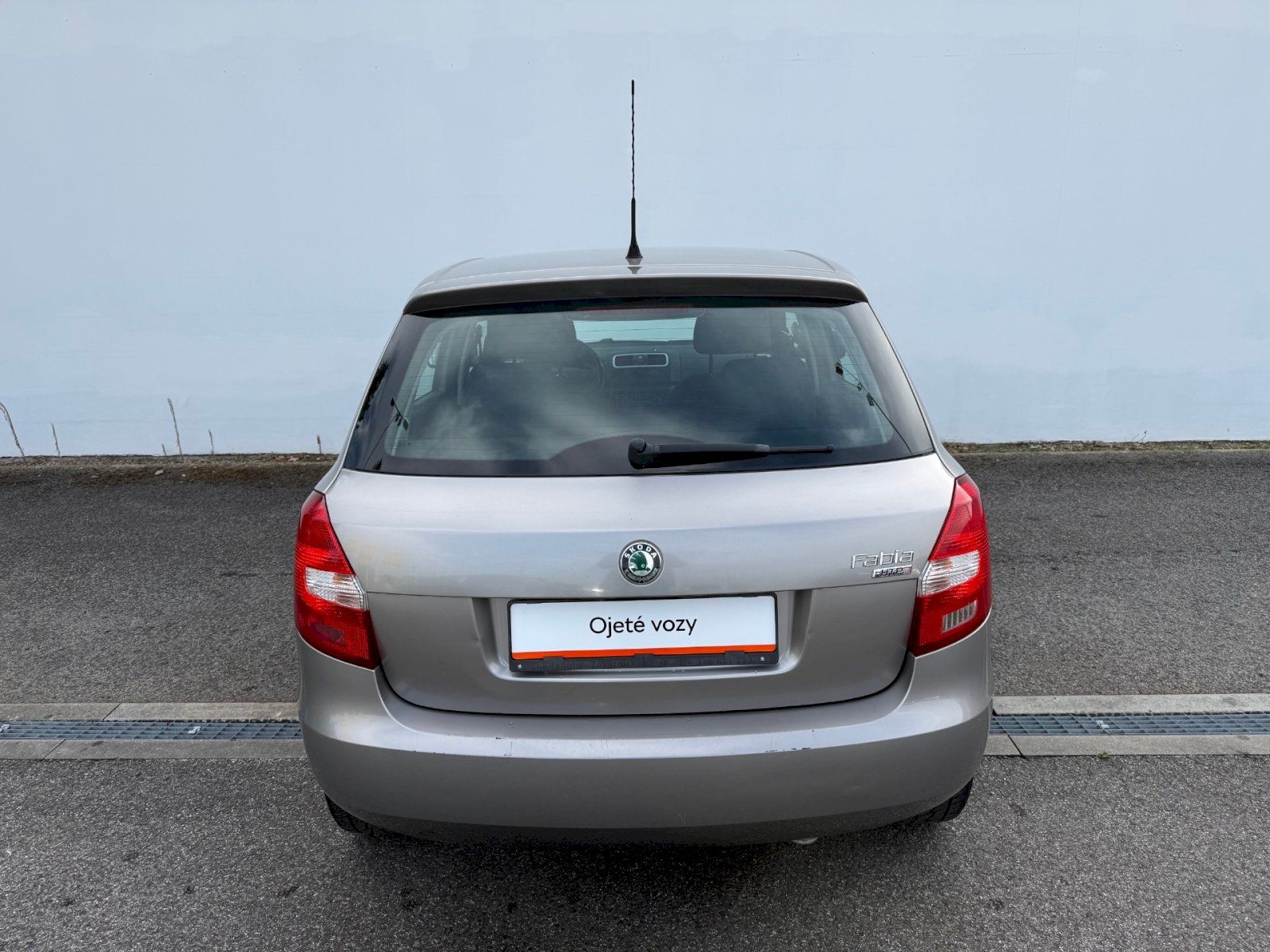 Škoda Fabia, Ambiente 1,2 51kW ČR 1.Majitel - fotka 6