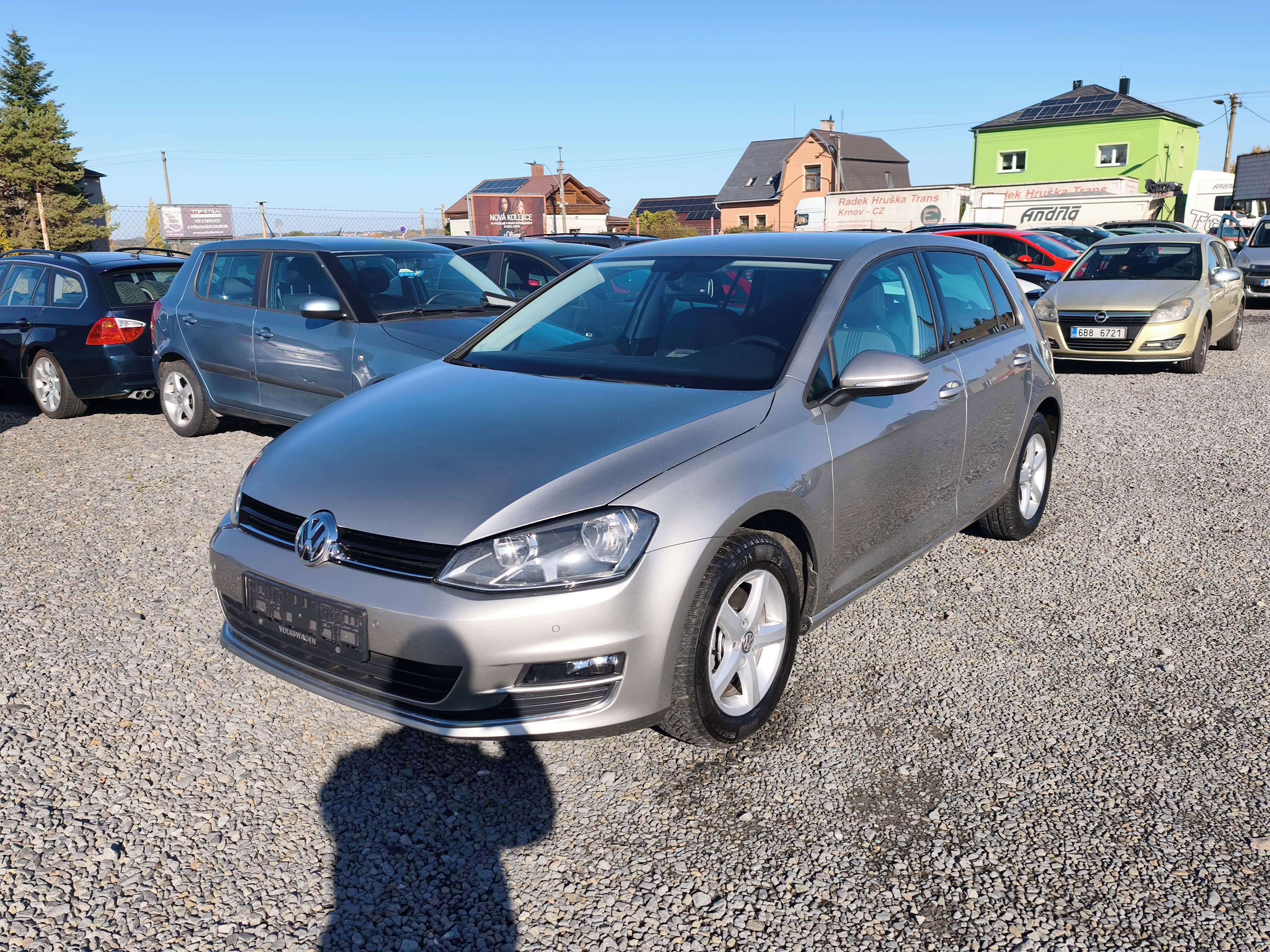 Volkswagen Golf - fotka 4