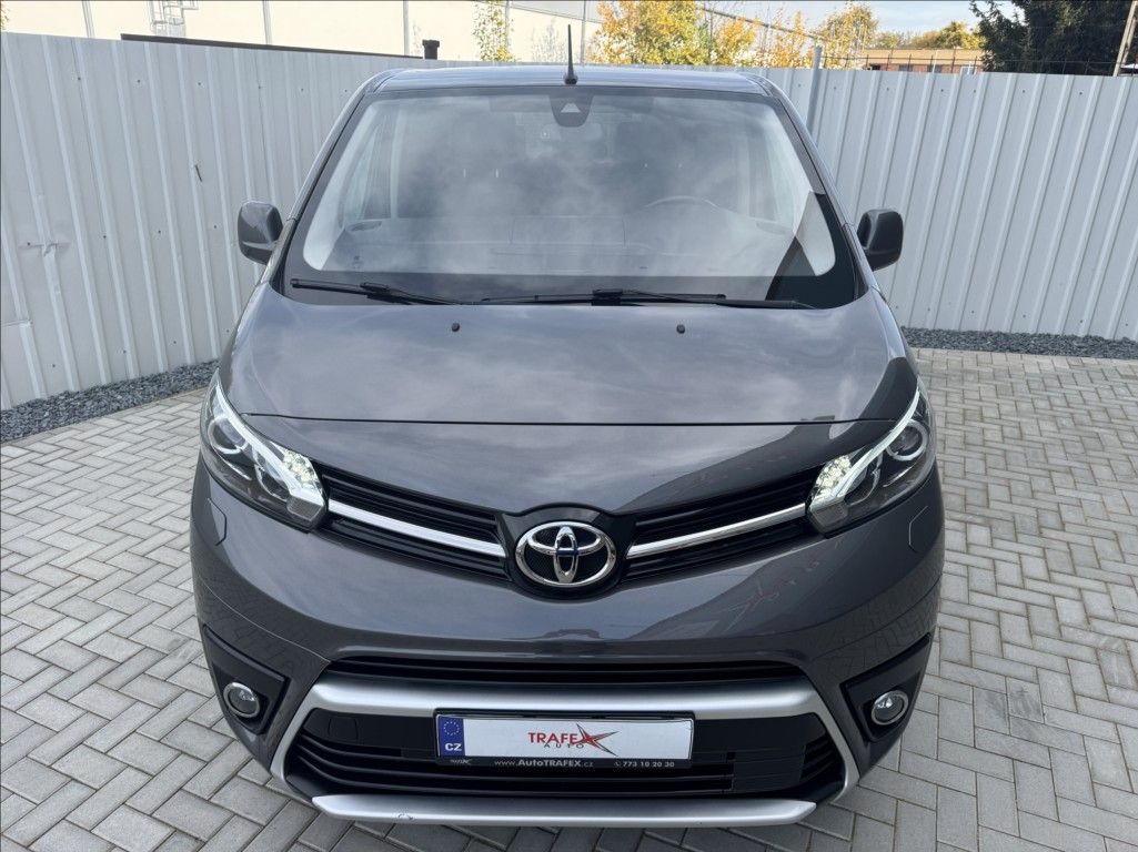 Toyota Proace Verso, 2,0 D-4D 8míst VIP LONG DPH ČR - fotka 6