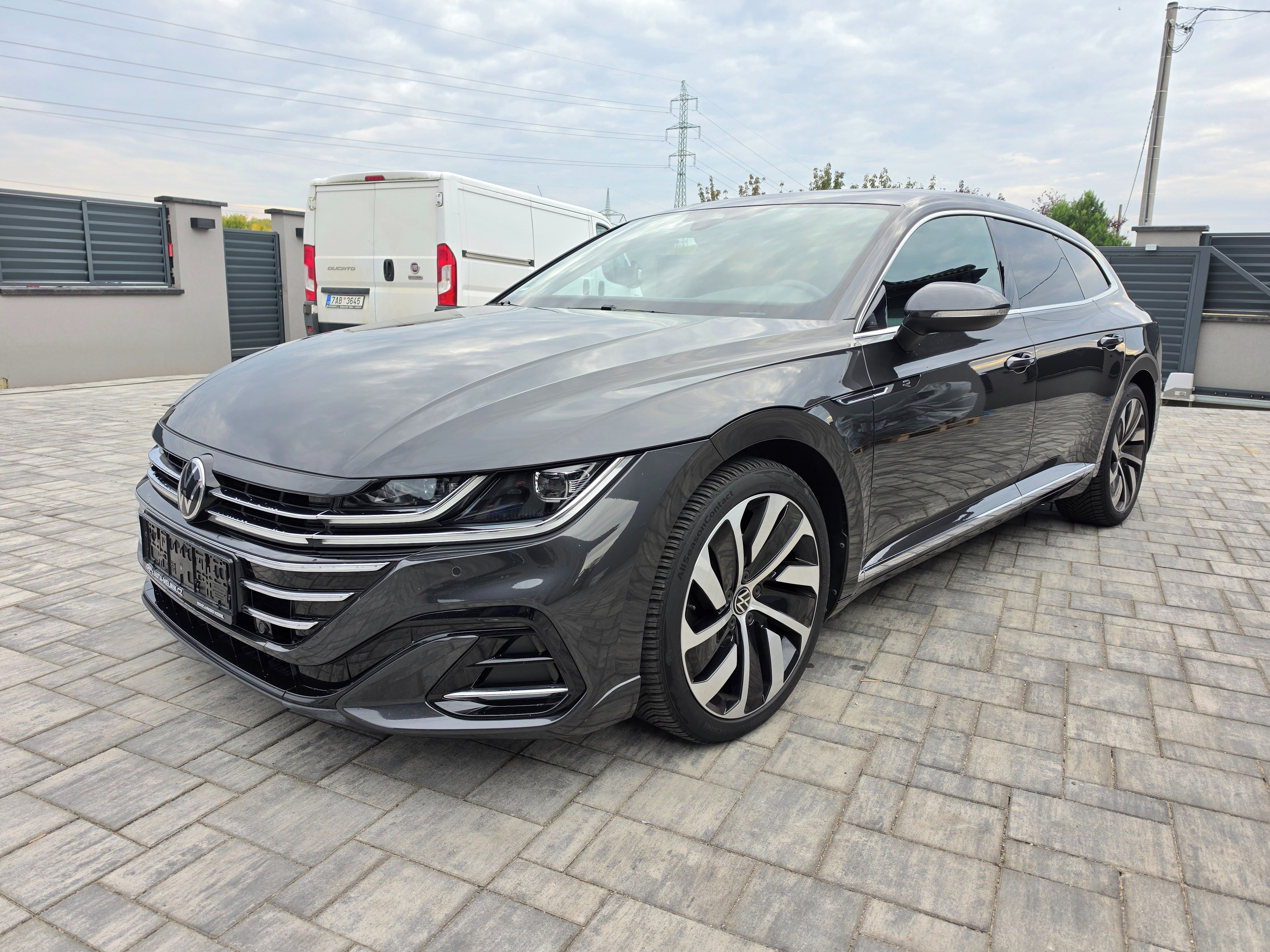 Volkswagen Arteon Shooting Brake, 2.0 TSI 140KW R-LINE 22 ZÁRUKA - fotka 3