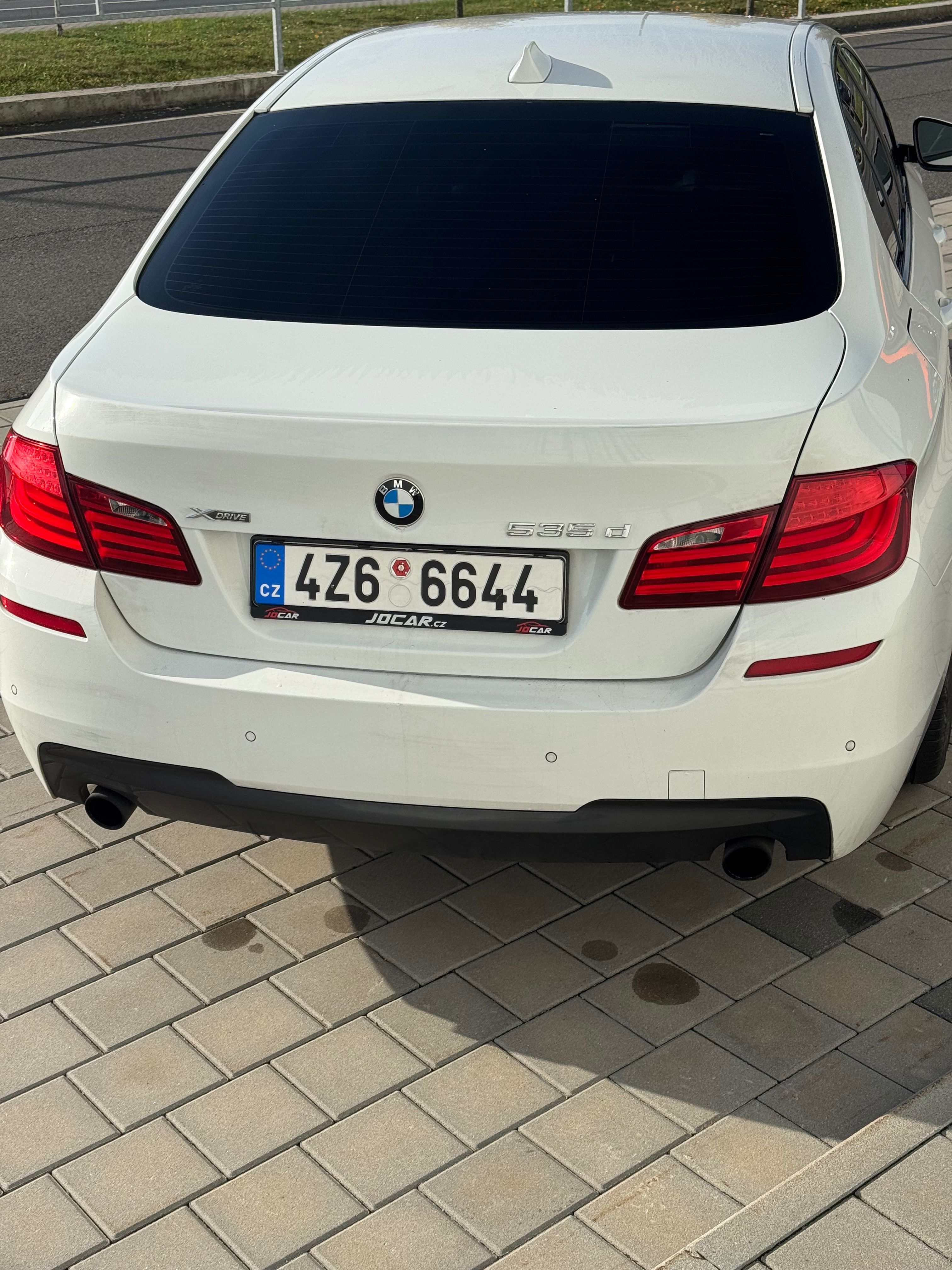 BMW Řada 5, BMW 525D X-DRIVE M-Paket - fotka 6
