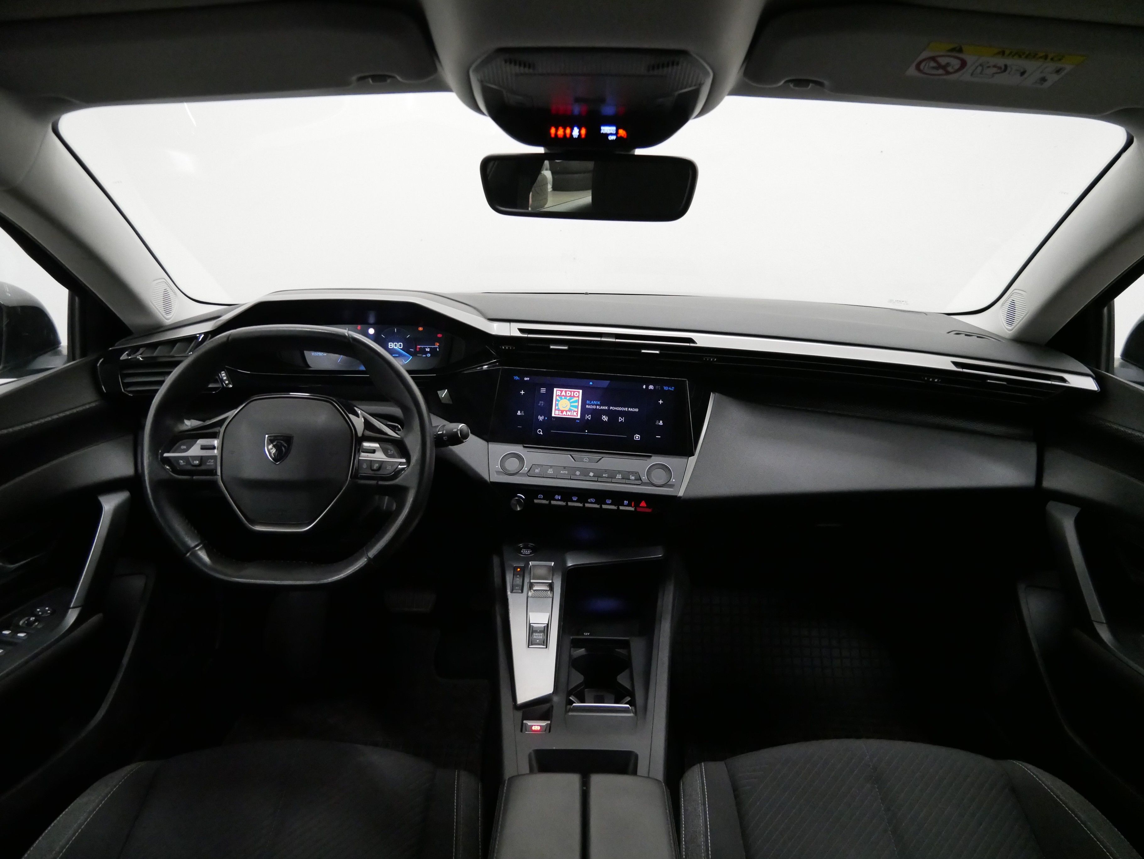Peugeot 308, 1.5 BlueHDI 96 kW Active Pack - fotka 5