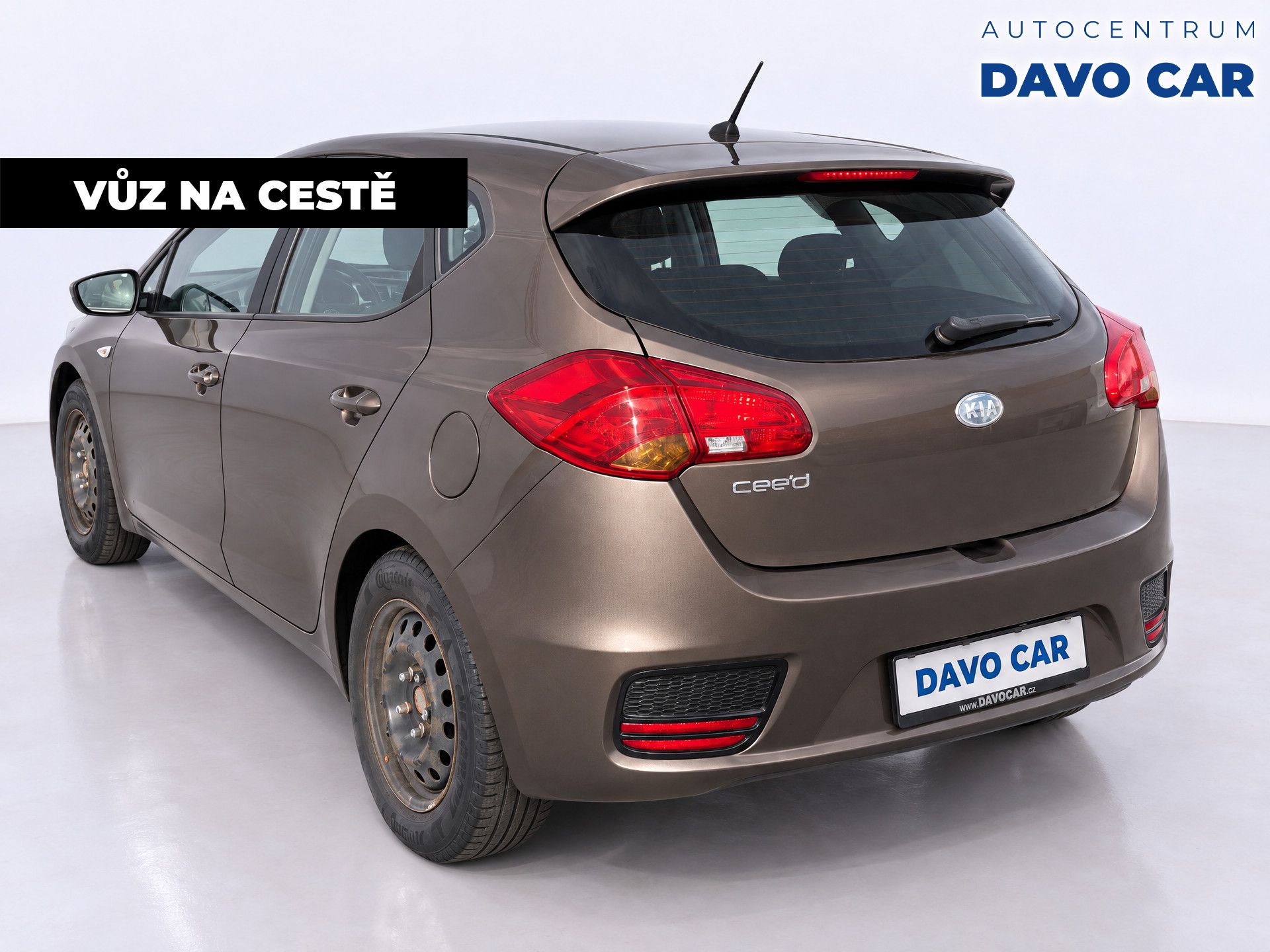 Kia Cee´d, 1,4 CVVT 74kW Cool CZ 2Maj DPH - fotka 2