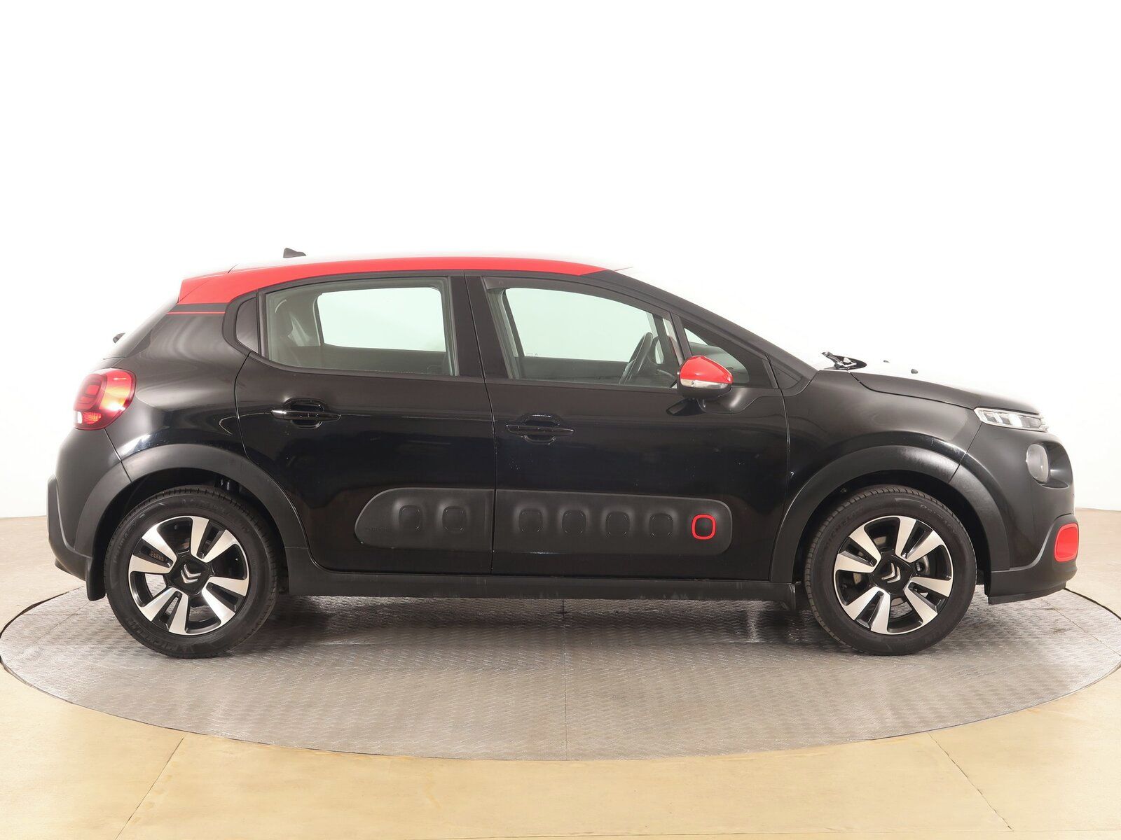Citroën C3, 1.2 PureTech, Serv.kniha - fotka 6