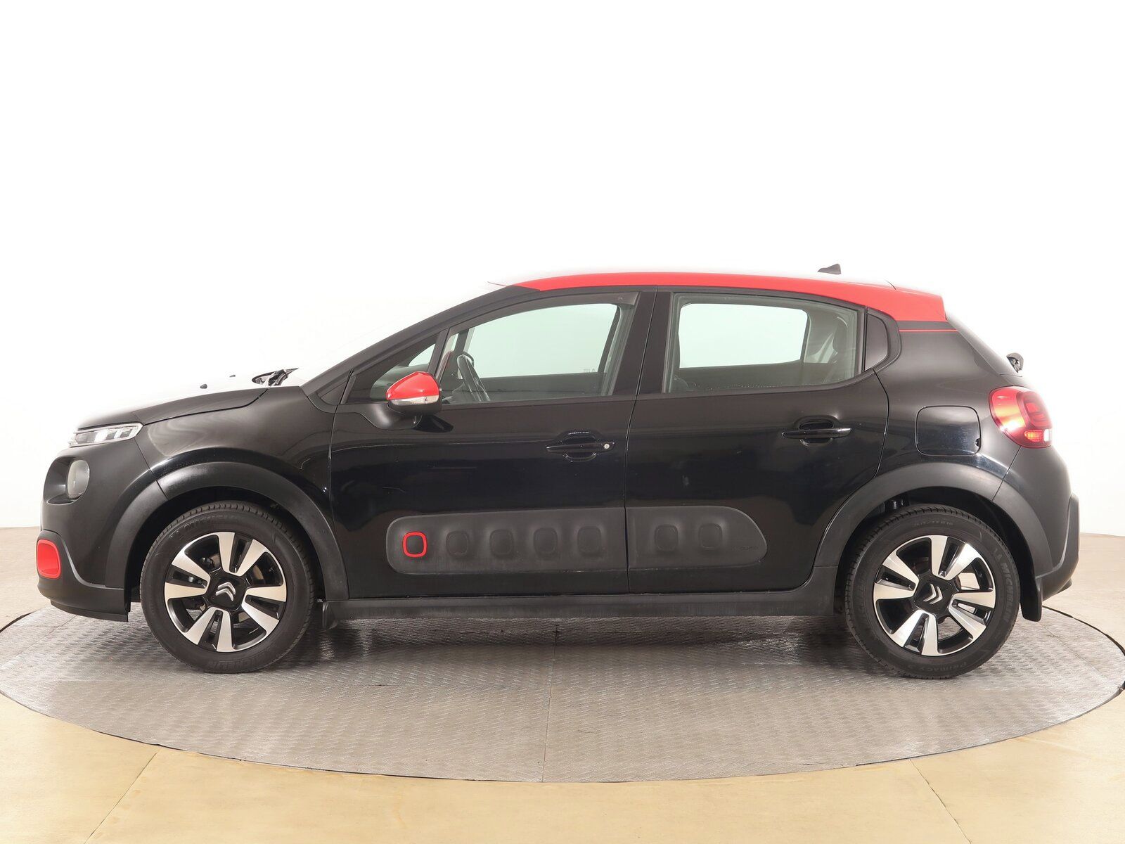 Citroën C3, 1.2 PureTech, Serv.kniha - fotka 3