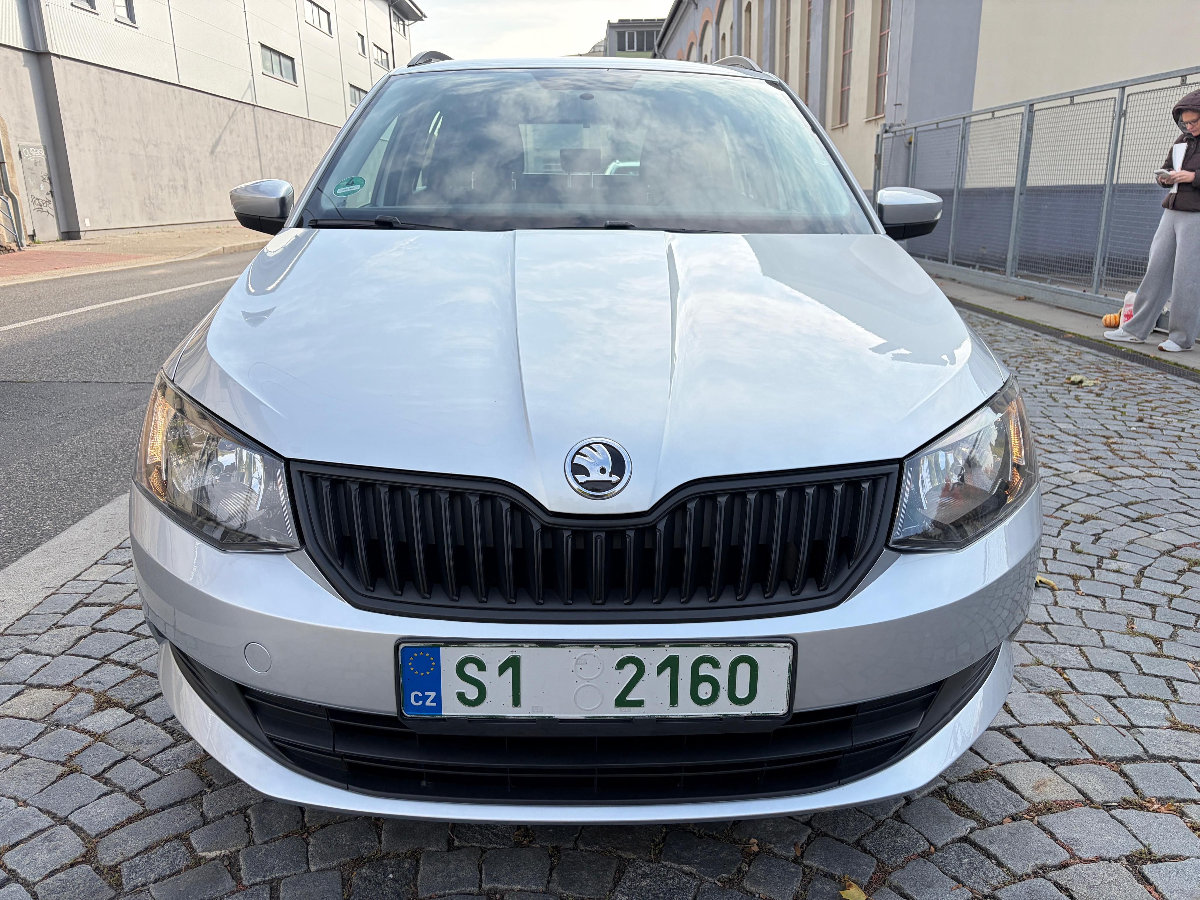 Škoda Fabia, 1,2 TSI, 66 KW - fotka 4