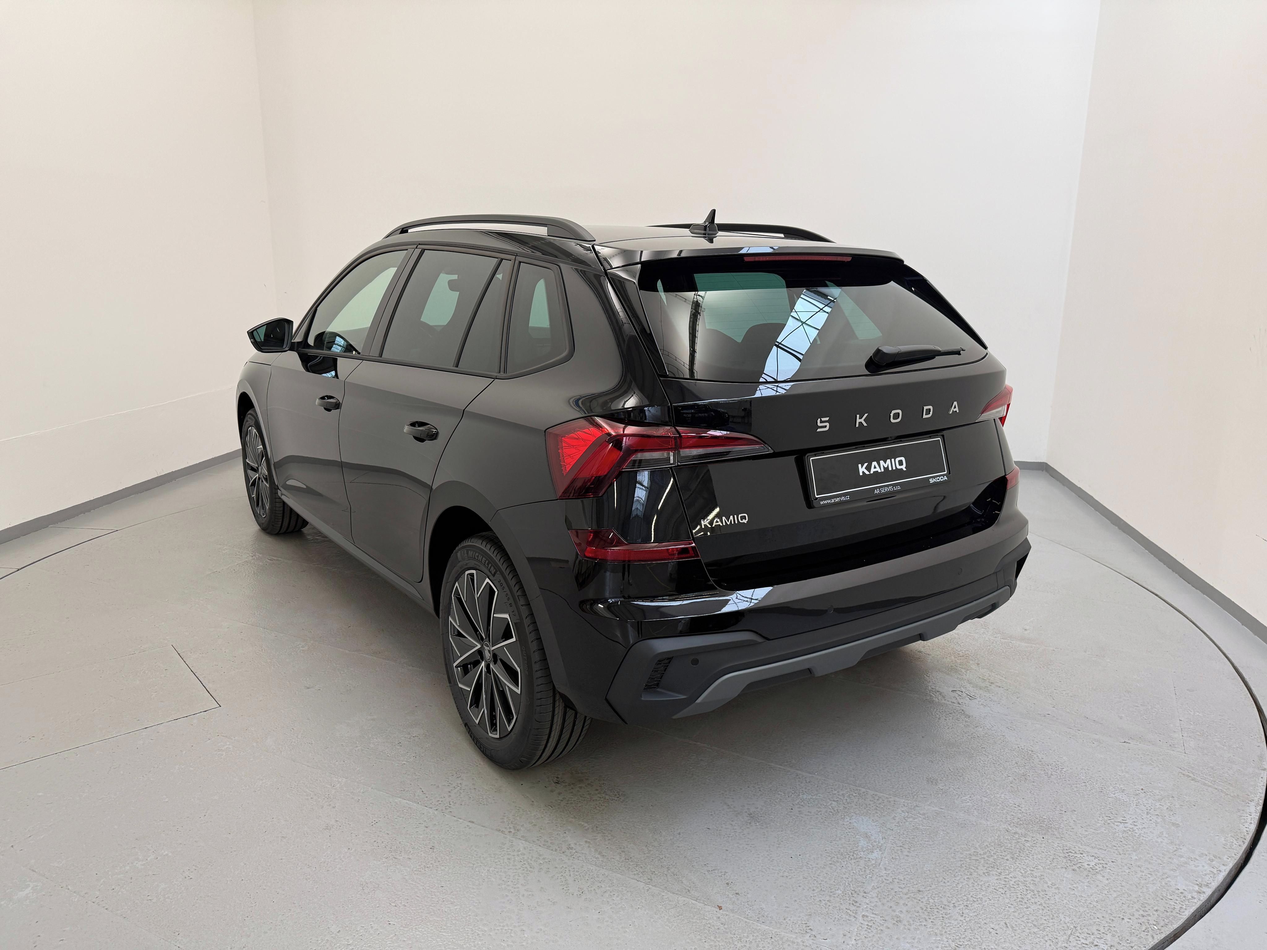 Škoda Kamiq, Dynamic 1,0 TSI 85 kW 7DSG - fotka 3