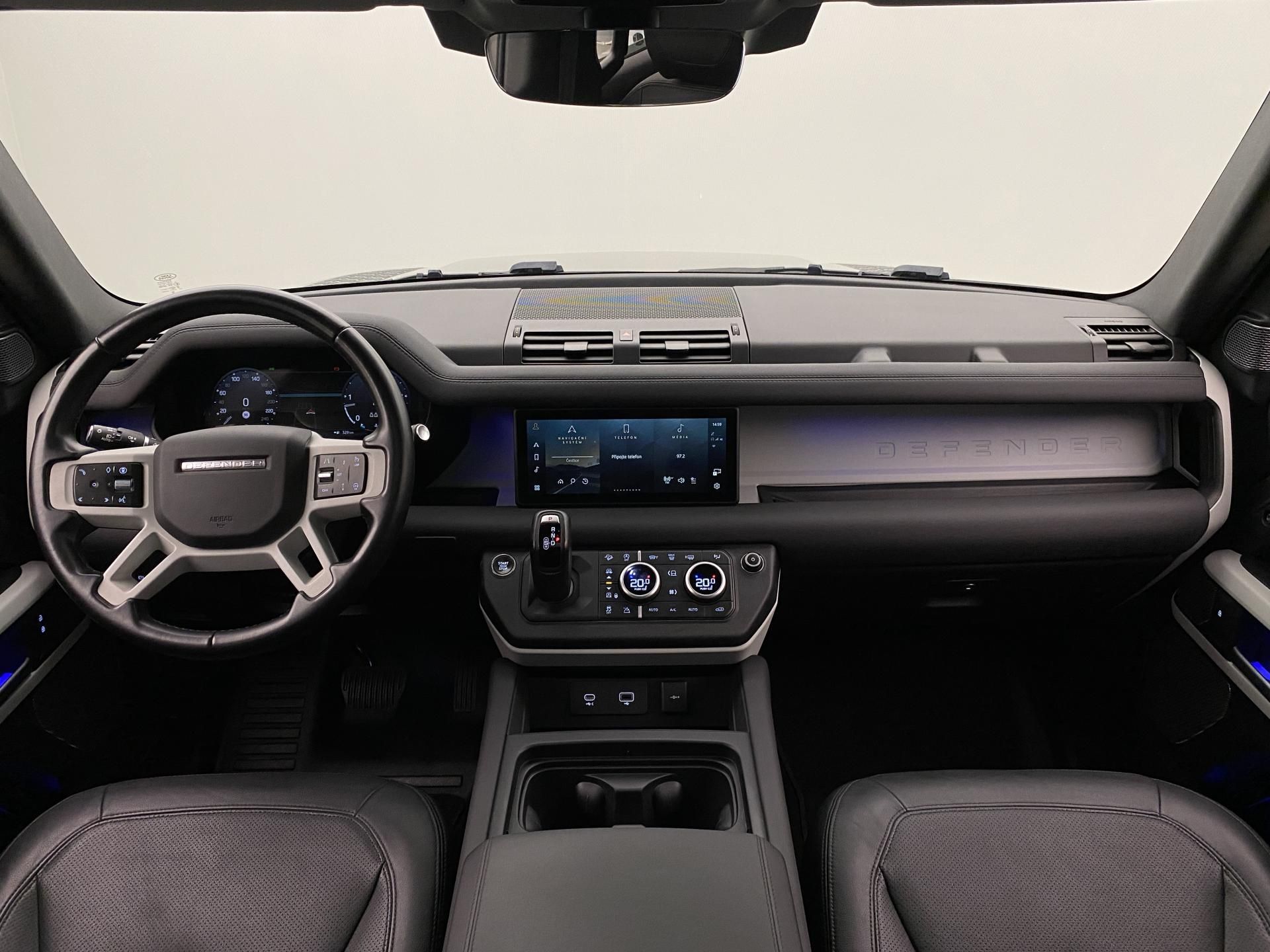 Land Rover Defender, 110 D300 SE AWD AUT CZ - fotka 2