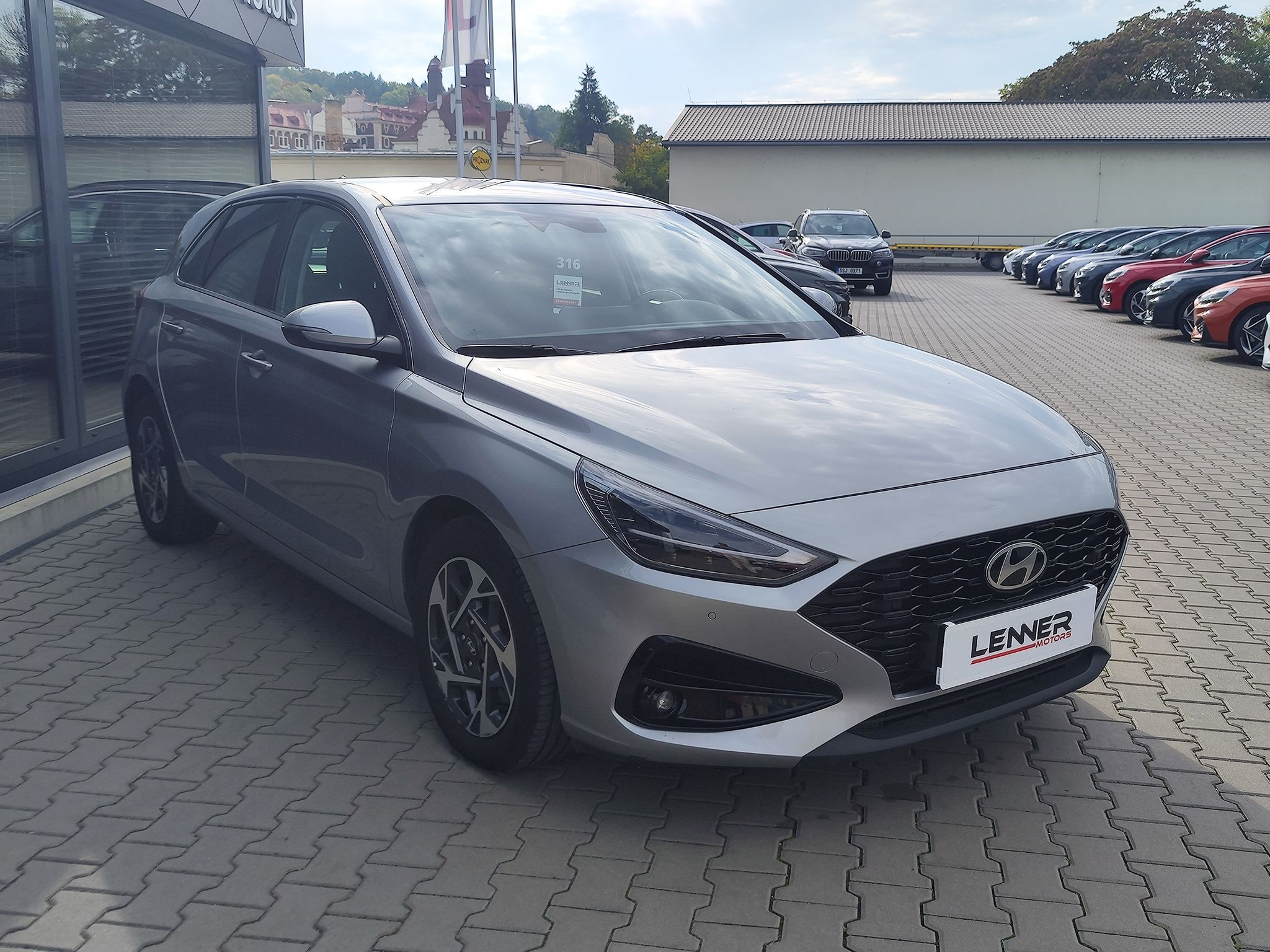 Hyundai i30, 1.5 T-GDI/103kW Style DCT - fotka 3