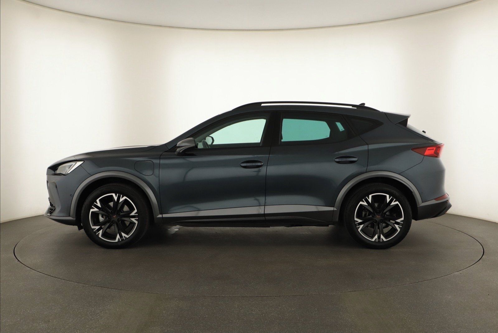Cupra Formentor, 1.4 e-Hybrid, Záruka, Automat - fotka 2