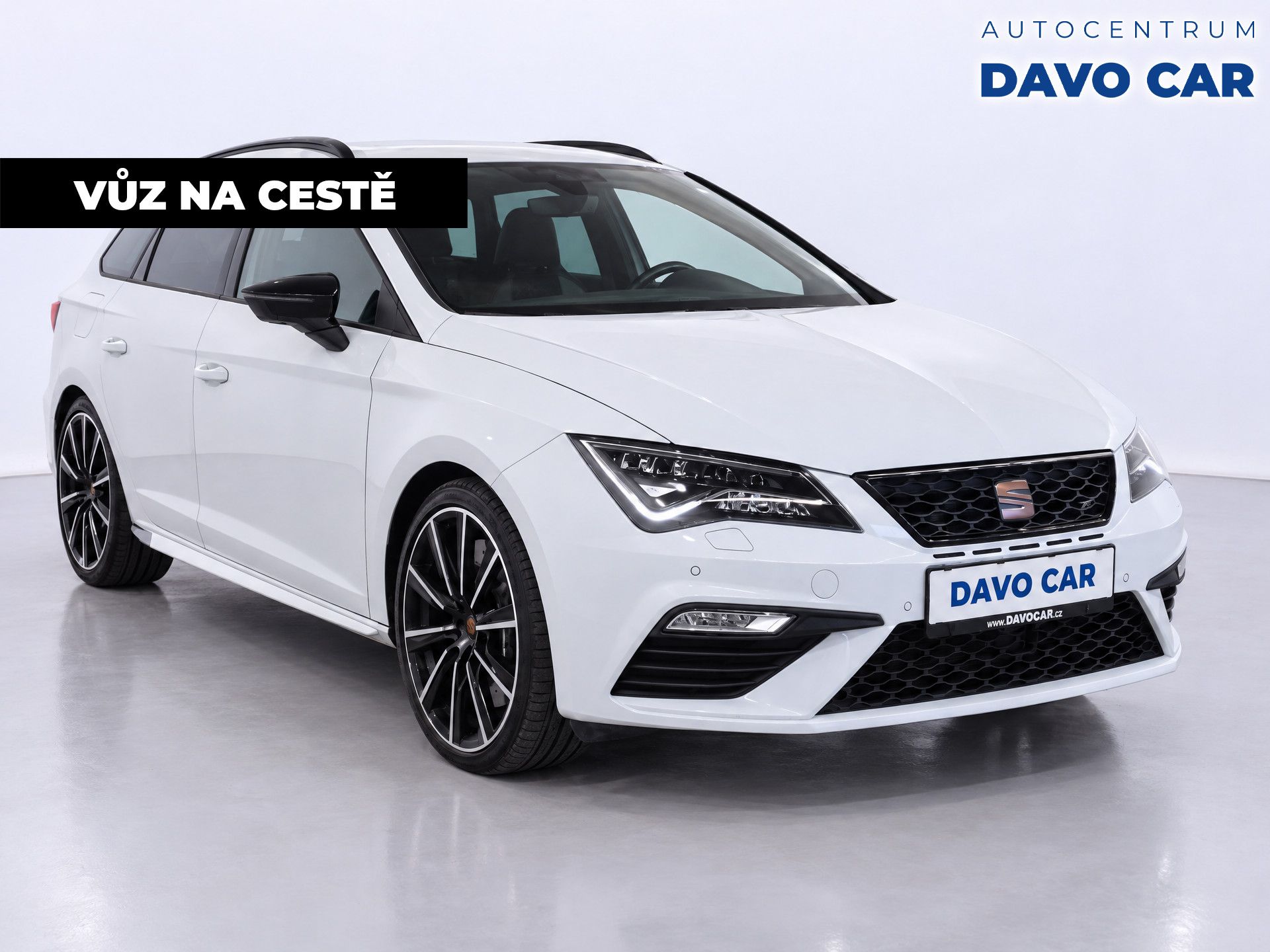 Seat Leon, 2,0 TSI 221kW 4x4 DSG Cupra - fotka 4