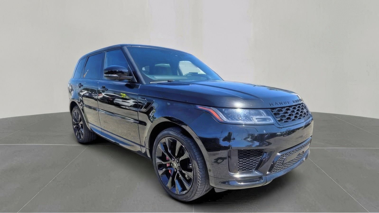 Land Rover Range Rover Sport, Auto na cestě - fotka 2