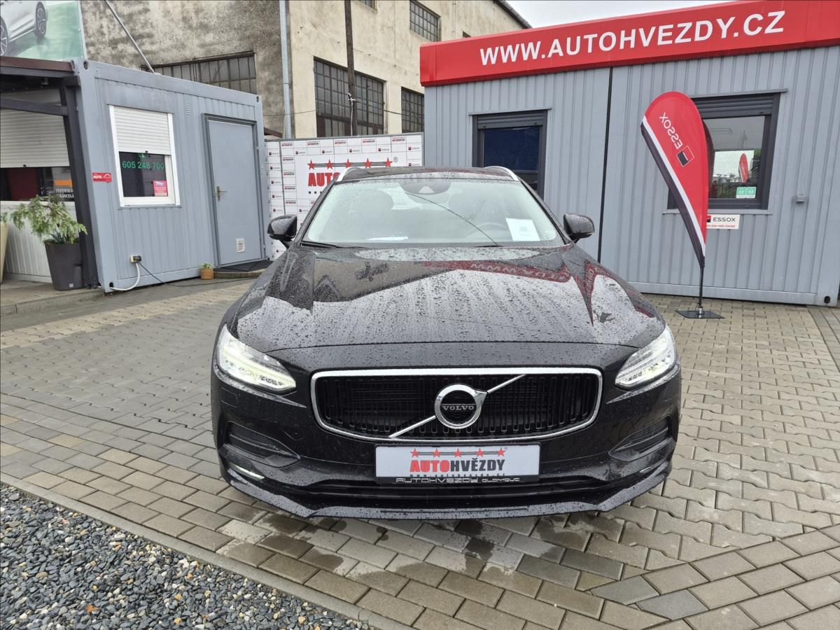 Volvo V90, 2,0 D4 MOMENTUM AT 2.MAJITEL - fotka 5