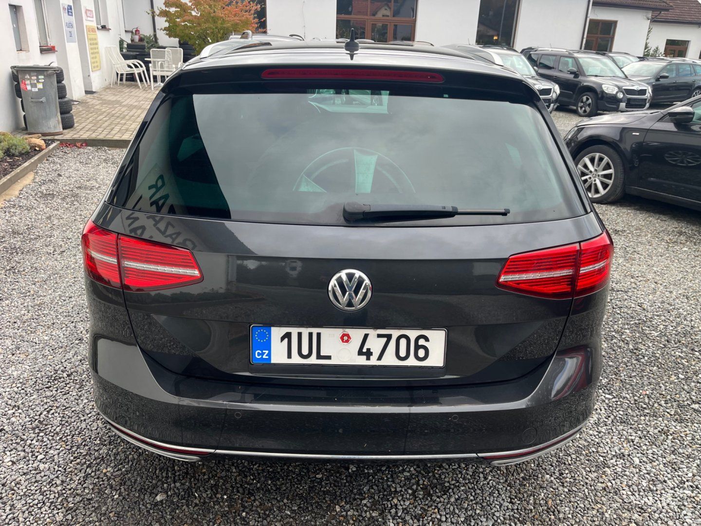 Volkswagen Passat, 2.0 TDI R-Line LED , NAVI - fotka 3