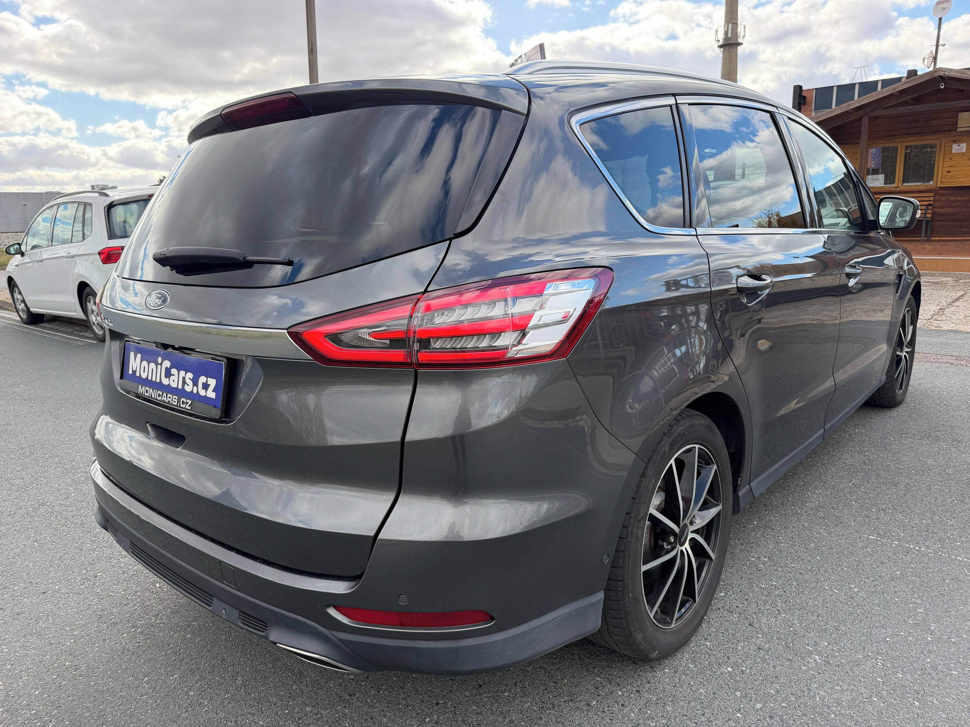 Ford S-MAX, 2.0 TDCi 132kW 4X4,A/T,VÝBAVA - fotka 5