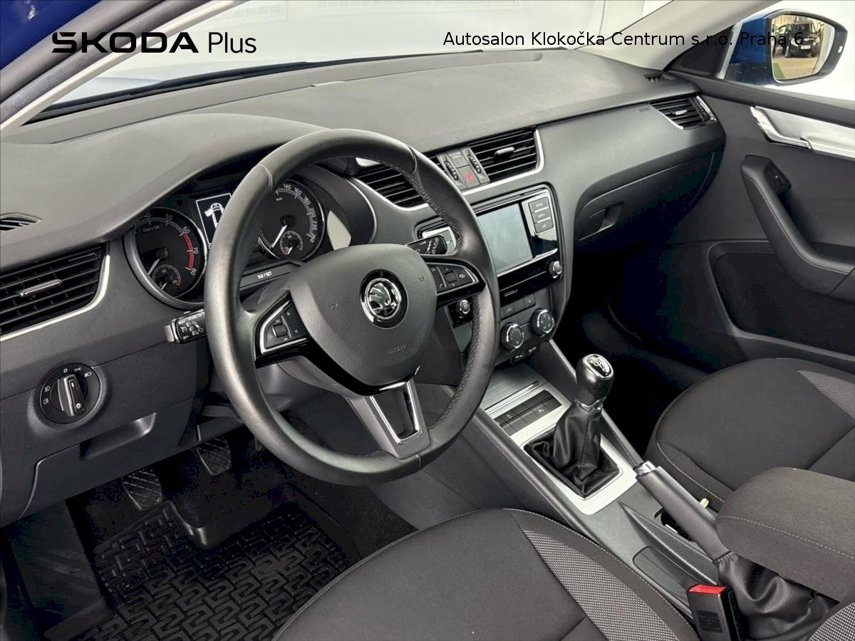 Škoda Octavia, TSI110 kW Combi Ambition Fresh - fotka 6