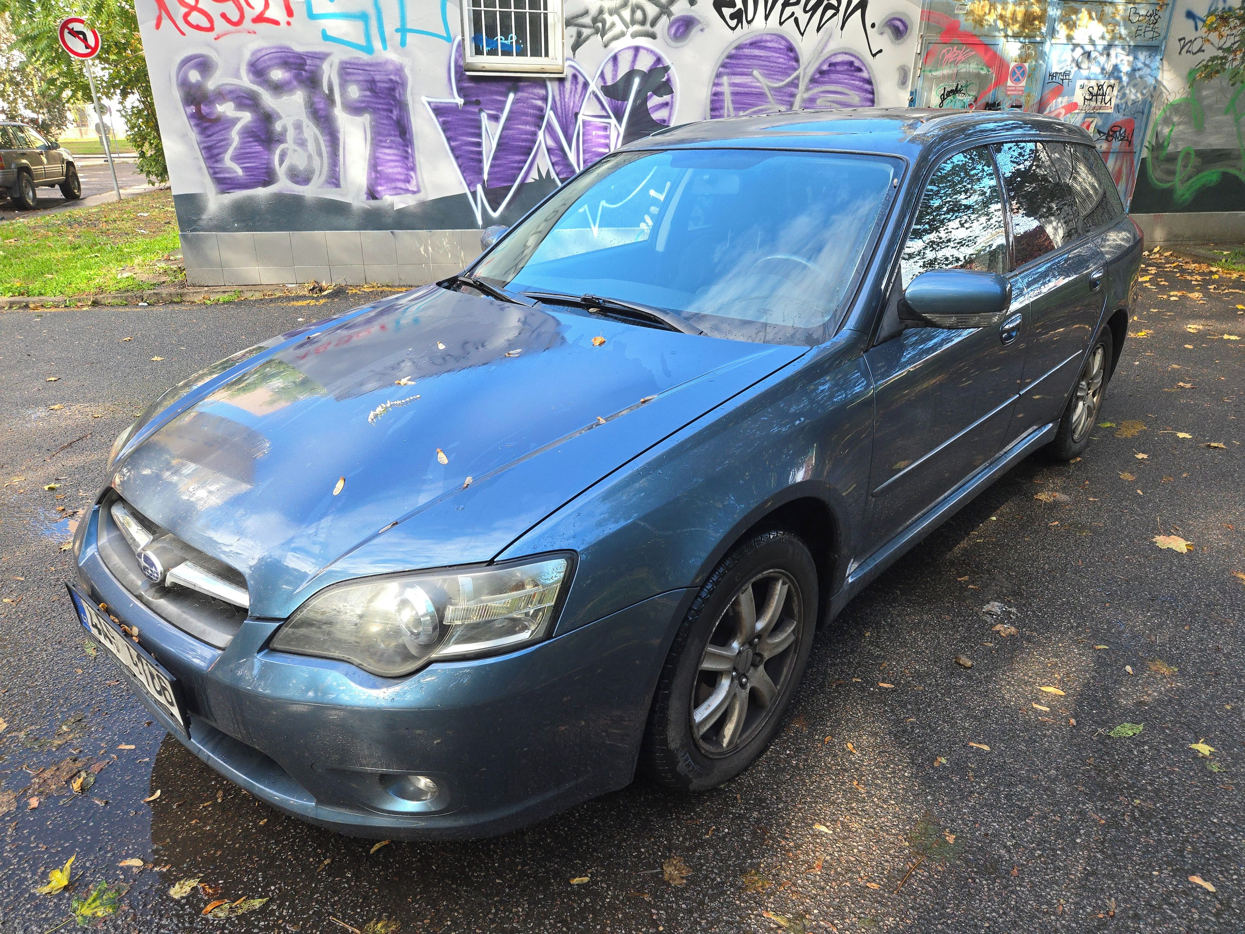 Subaru Legacy, Subaru Legacy Kombi 2.5i AWD - fotka 3