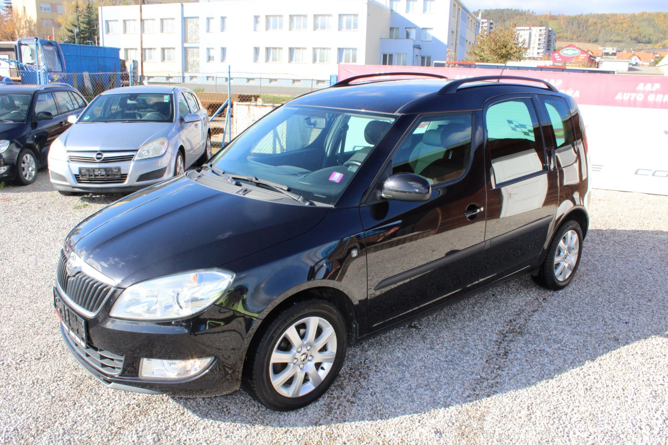 Škoda Roomster, REZERVACE - fotka 3