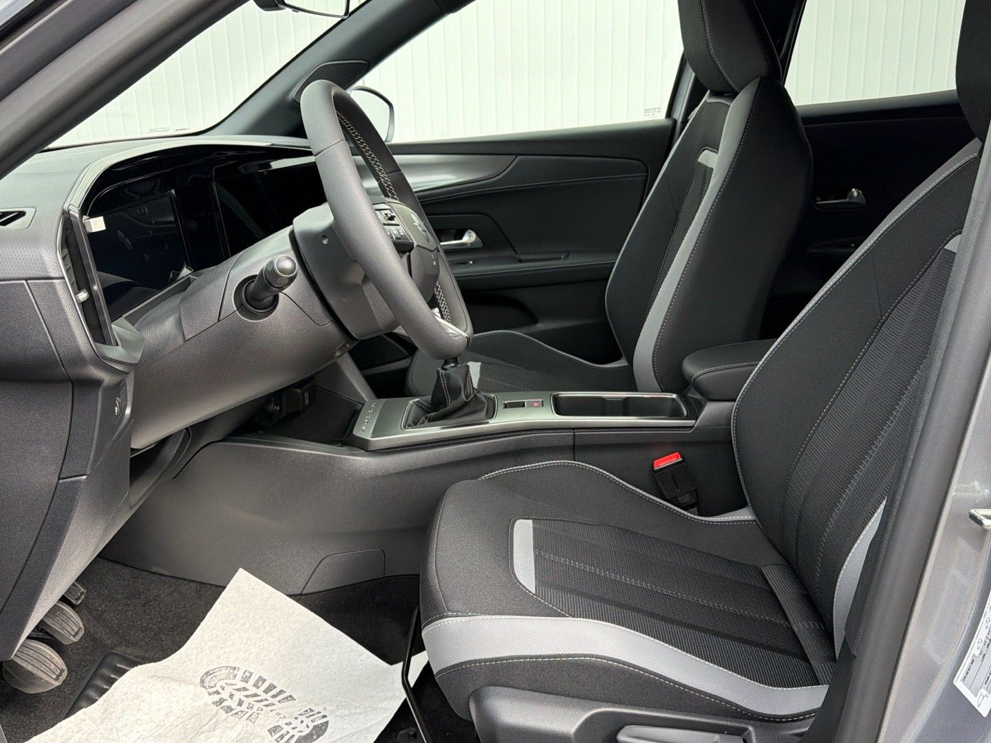 Opel Mokka, 1.2Turbo 130k 100kW GS - fotka 5