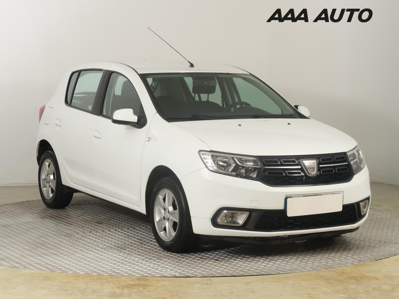 Dacia Sandero, 1.0 SCe, ČR,1.maj, Serv.kniha