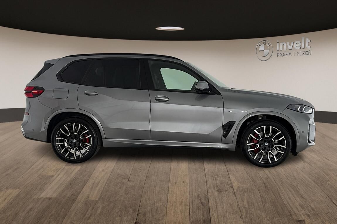 BMW X5, xDrive30d - fotka 2