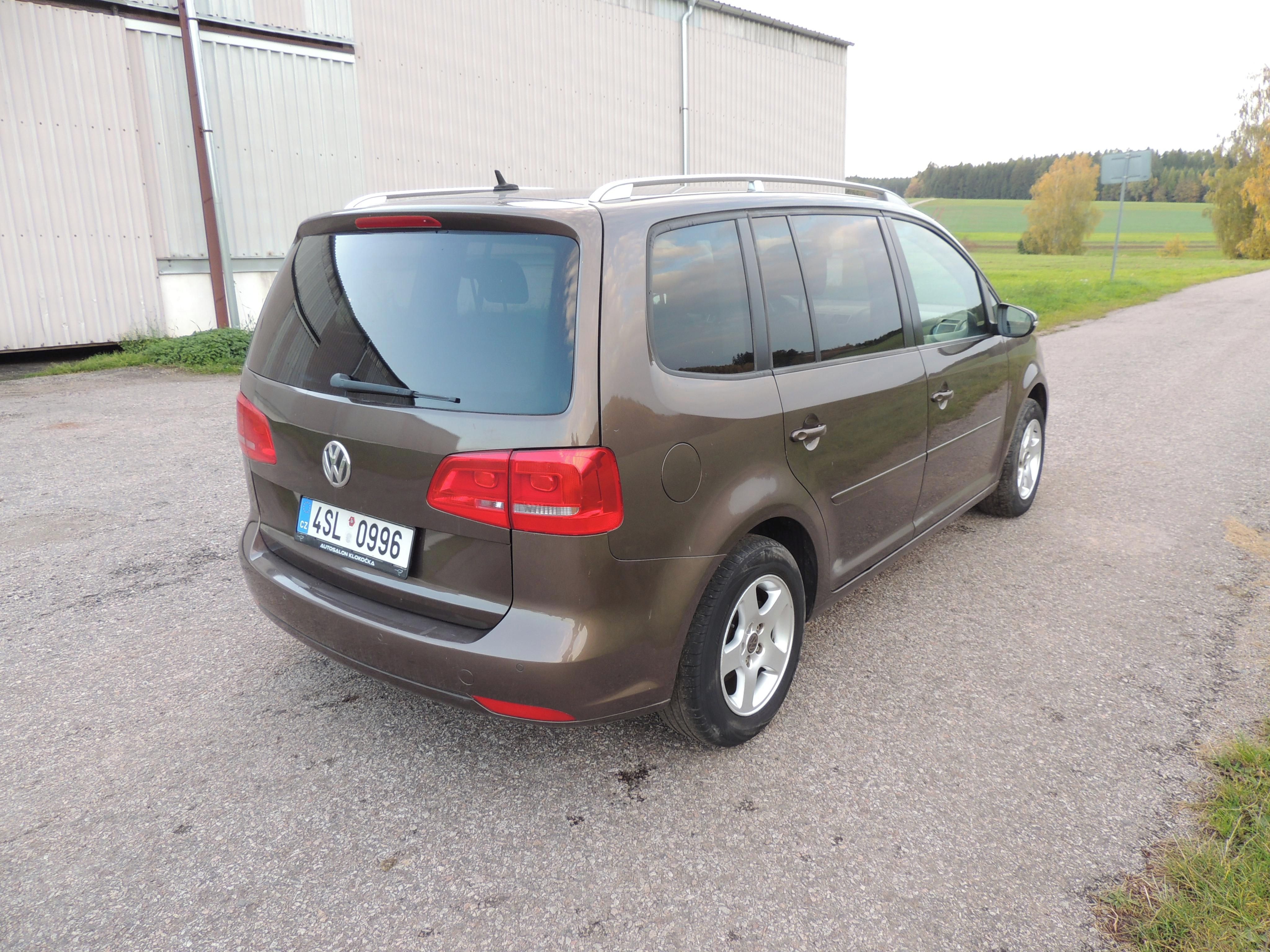 Volkswagen Touran, 1.6 TDI 77KW MATCH - fotka 4