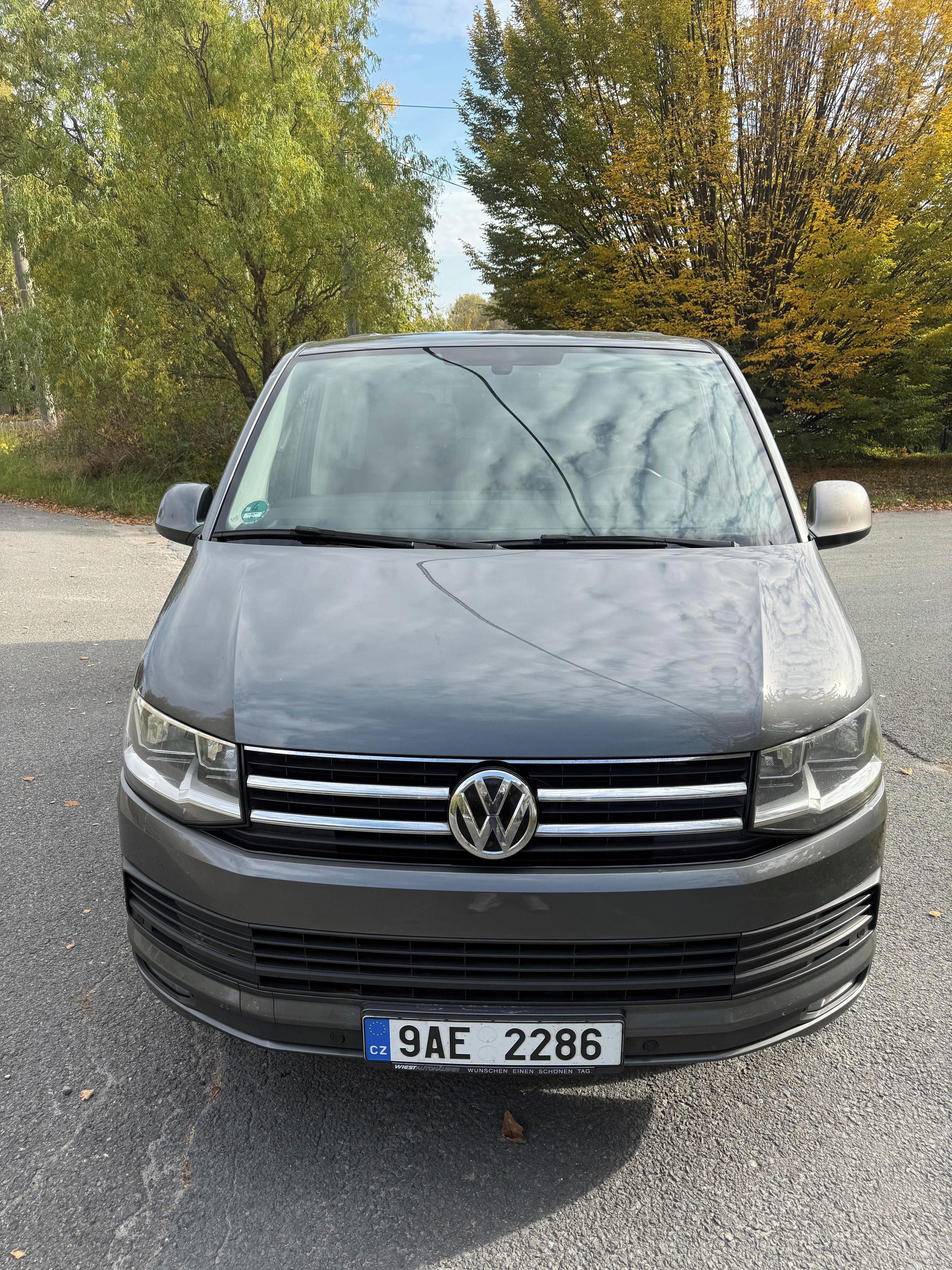 Volkswagen Multivan - fotka 2