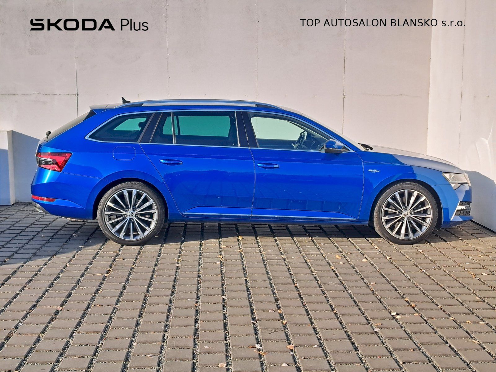 Škoda Superb, 2,0TSI 200kW 4x4 DSG L&K - fotka 3