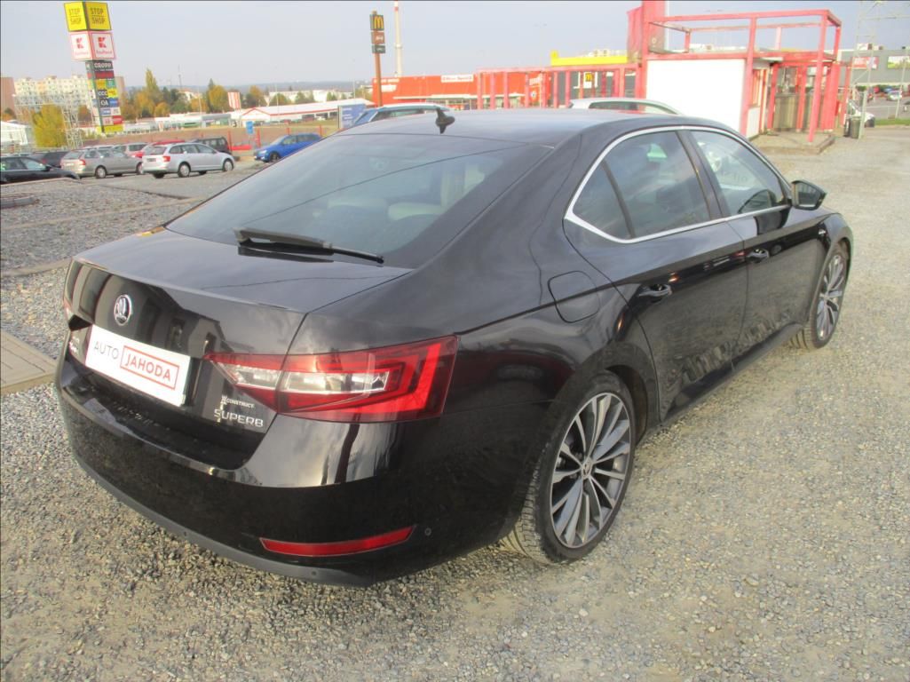 Škoda Superb, 2,0 TDI, L&K,serv.historie,CZ - fotka 5