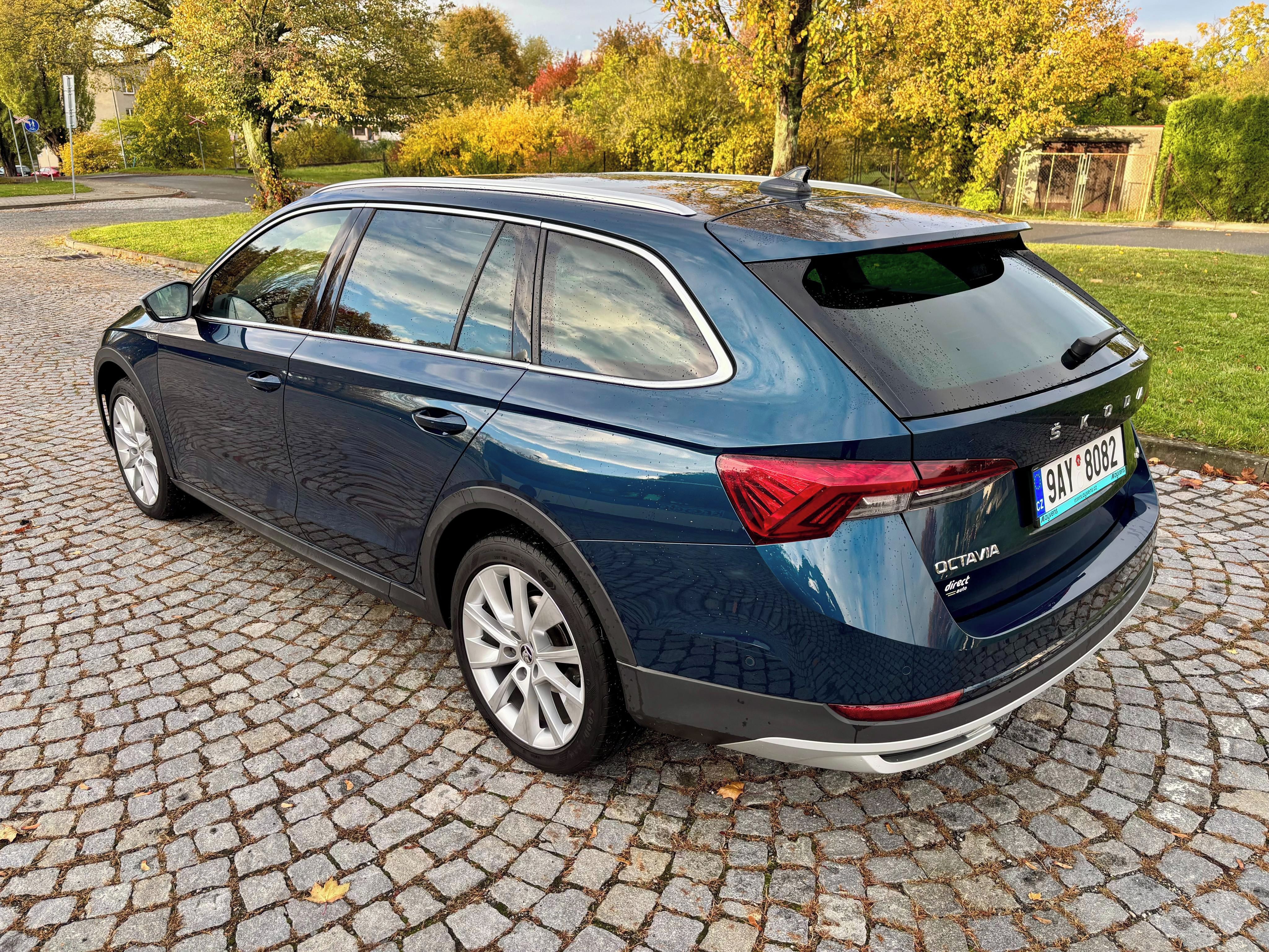 Škoda Octavia, 2.0 TDi 110kw 4x4 DSG SCOUT - fotka 3