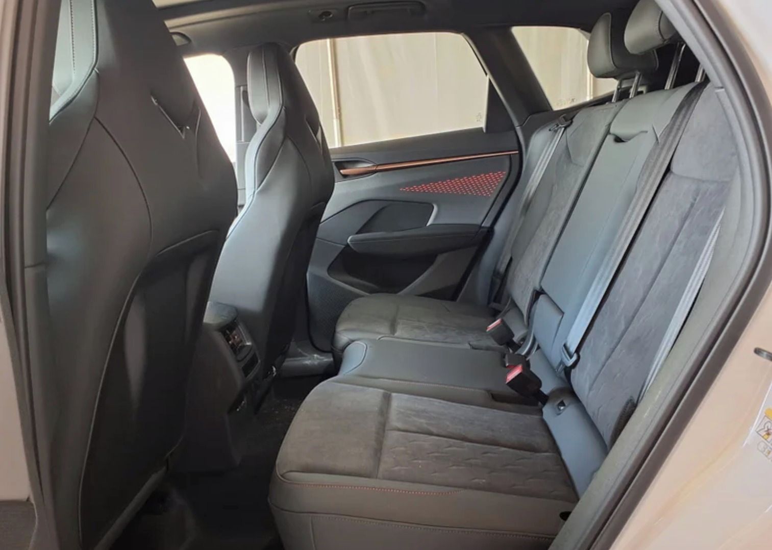Cupra Terramar, VZ 2.0 TSI 195 kW 7DSG - fotka 6