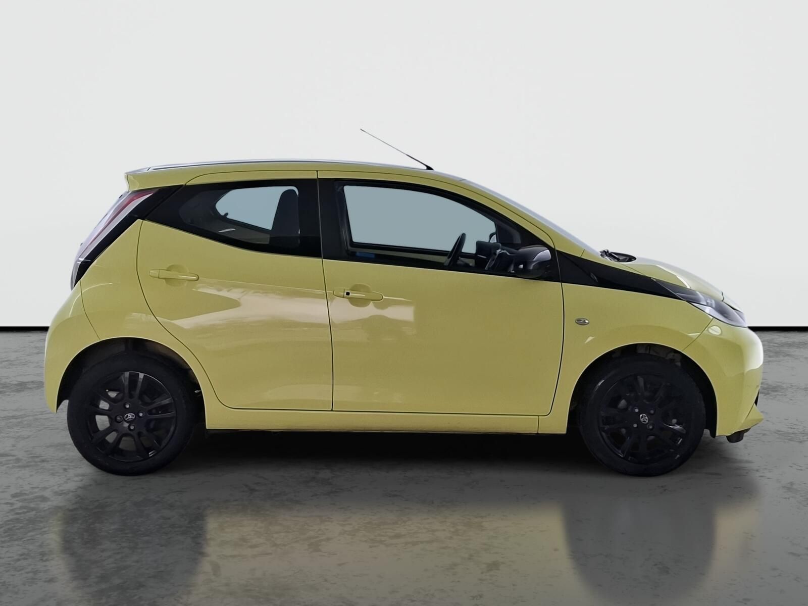 Toyota Aygo, 1.0 VVT-i, Automat - fotka 6