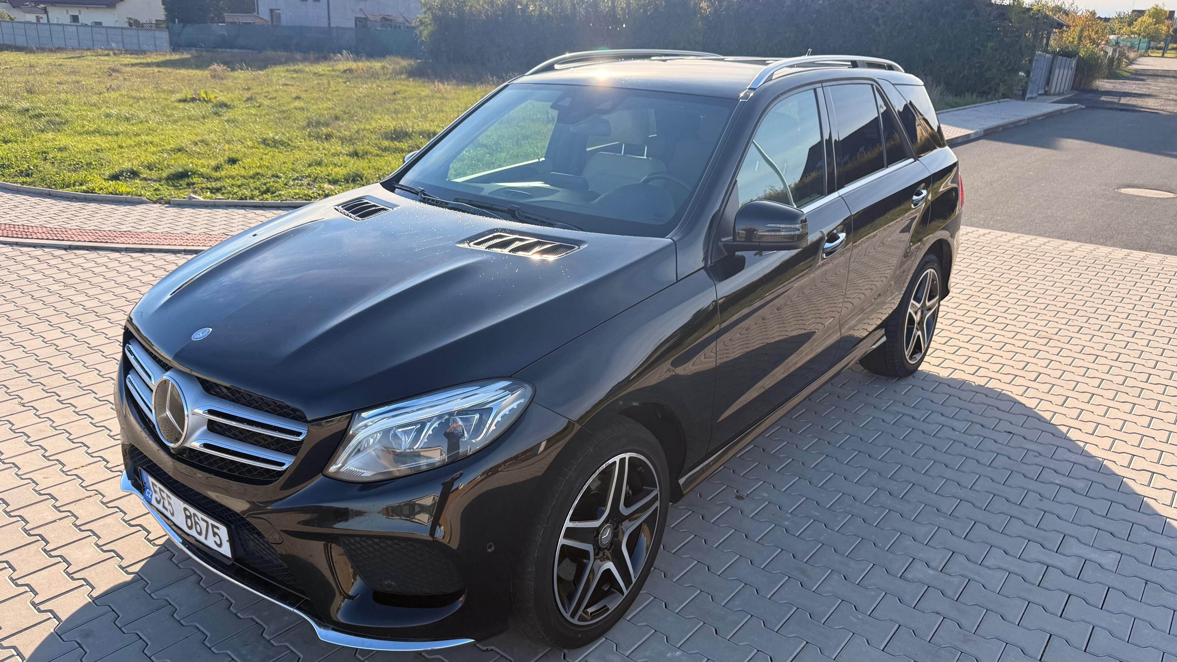 Mercedes-Benz GLE, 350d 4-MATIC,AMG,EXTRA VYB.CZ