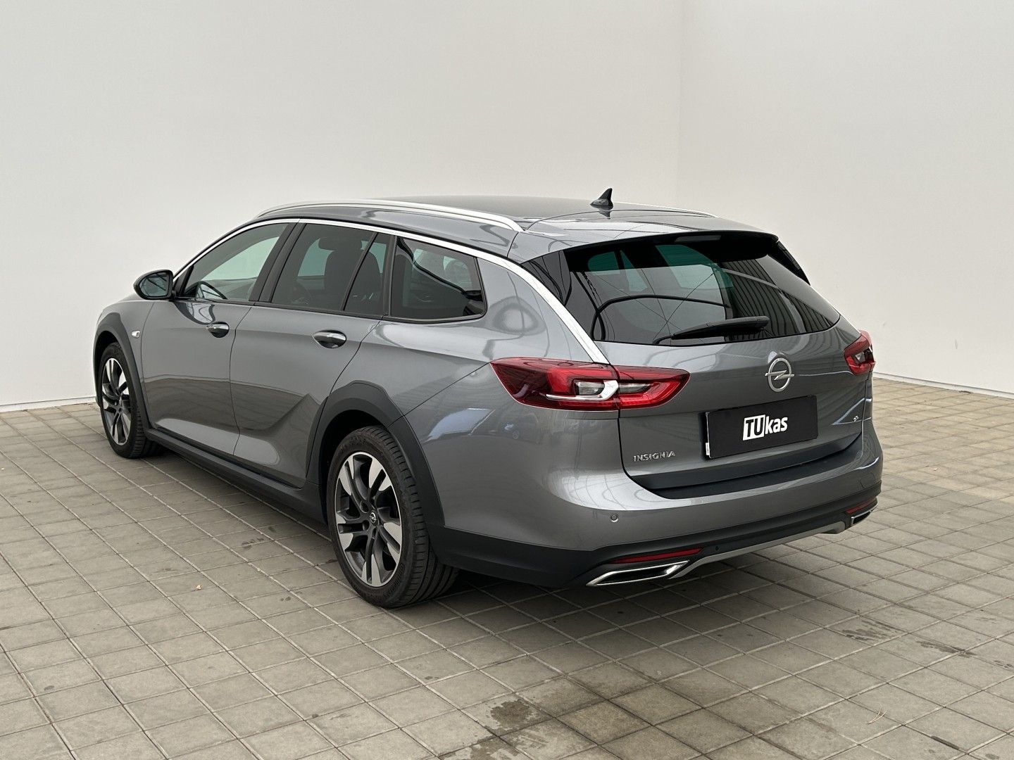 Opel Insignia, 2.0CDTI 154kW 4x4  Country Tou - fotka 3