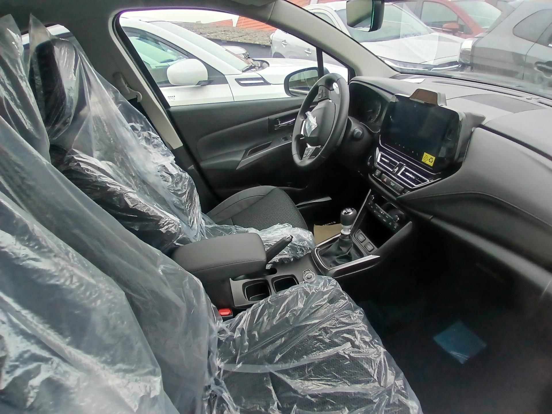 Suzuki S-Cross, S-CROSS 1,4  Elegance 4x4 - fotka 5
