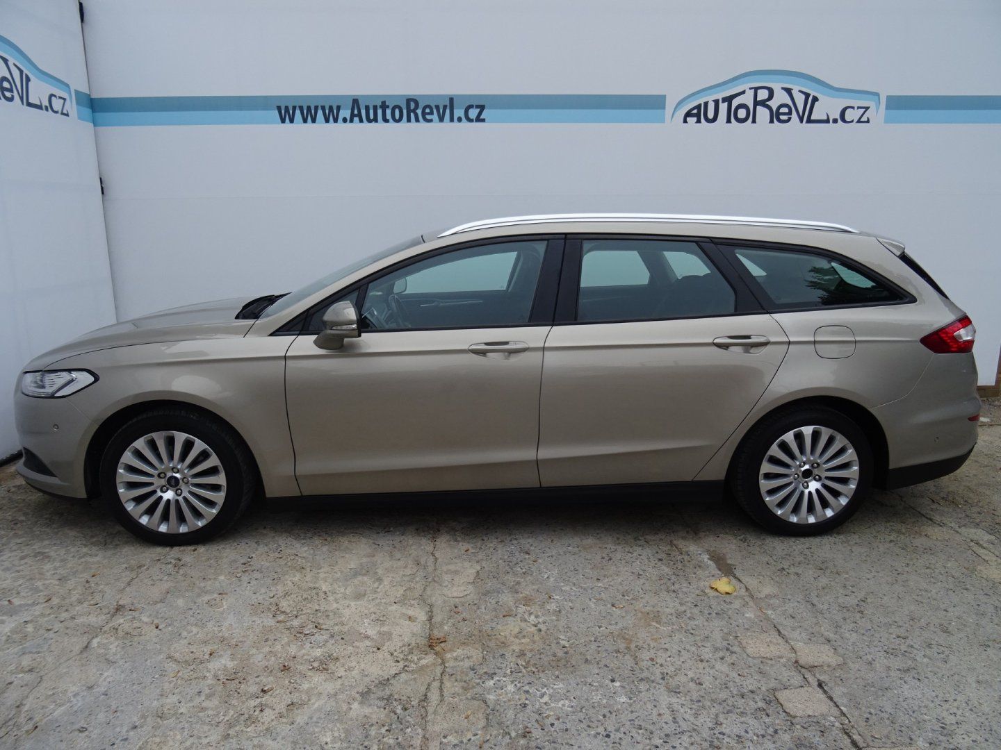 Ford Mondeo, 1.6TDCi,85kW,e.serv.k,navi - fotka 6