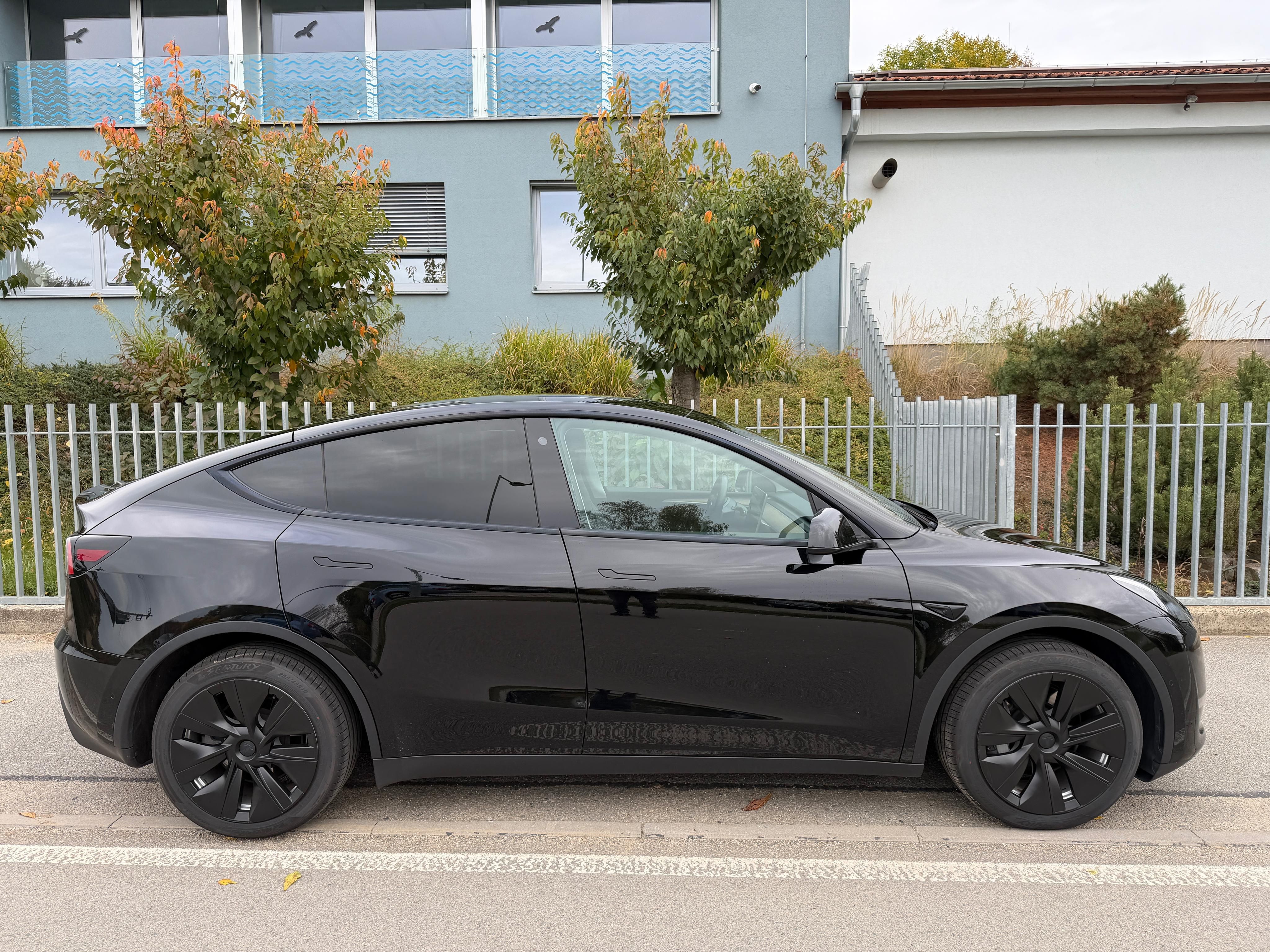 Tesla Model Y, LR AWD - záruka 2030 - fotka 5