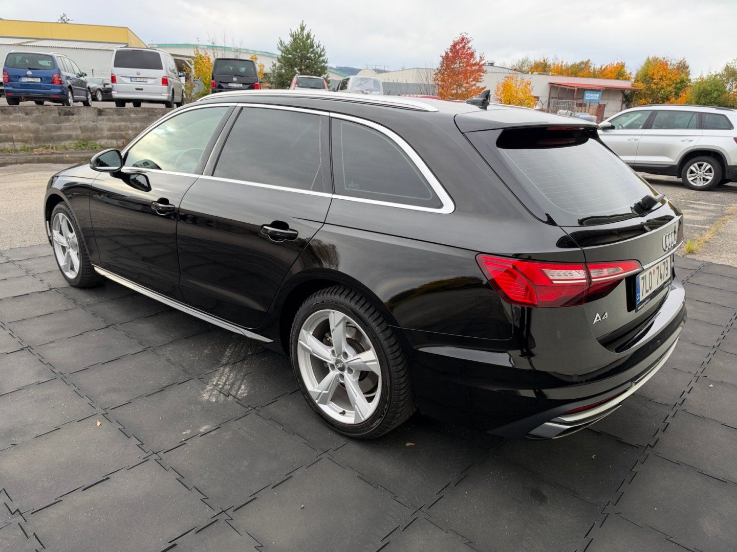 Audi A4, 40TDi 150kW Quattro, Virtual - fotka 5