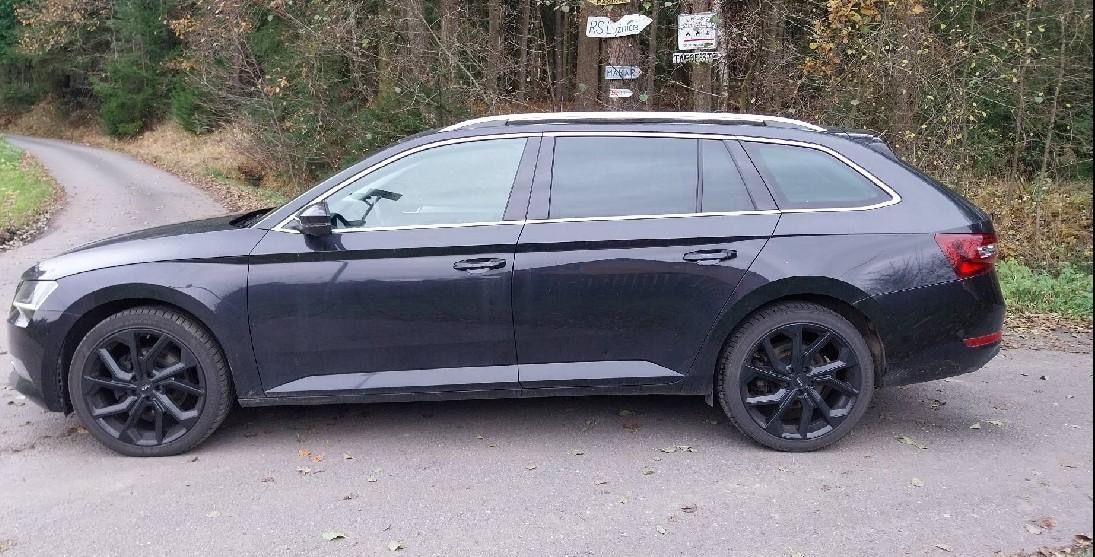 Škoda Superb, STYLE, 129 tis Km, DPH, ČR - fotka 6